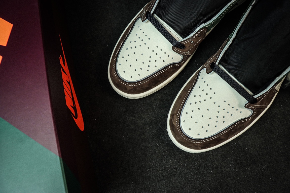 Jordan 1 Retro High OG Hand Crafted