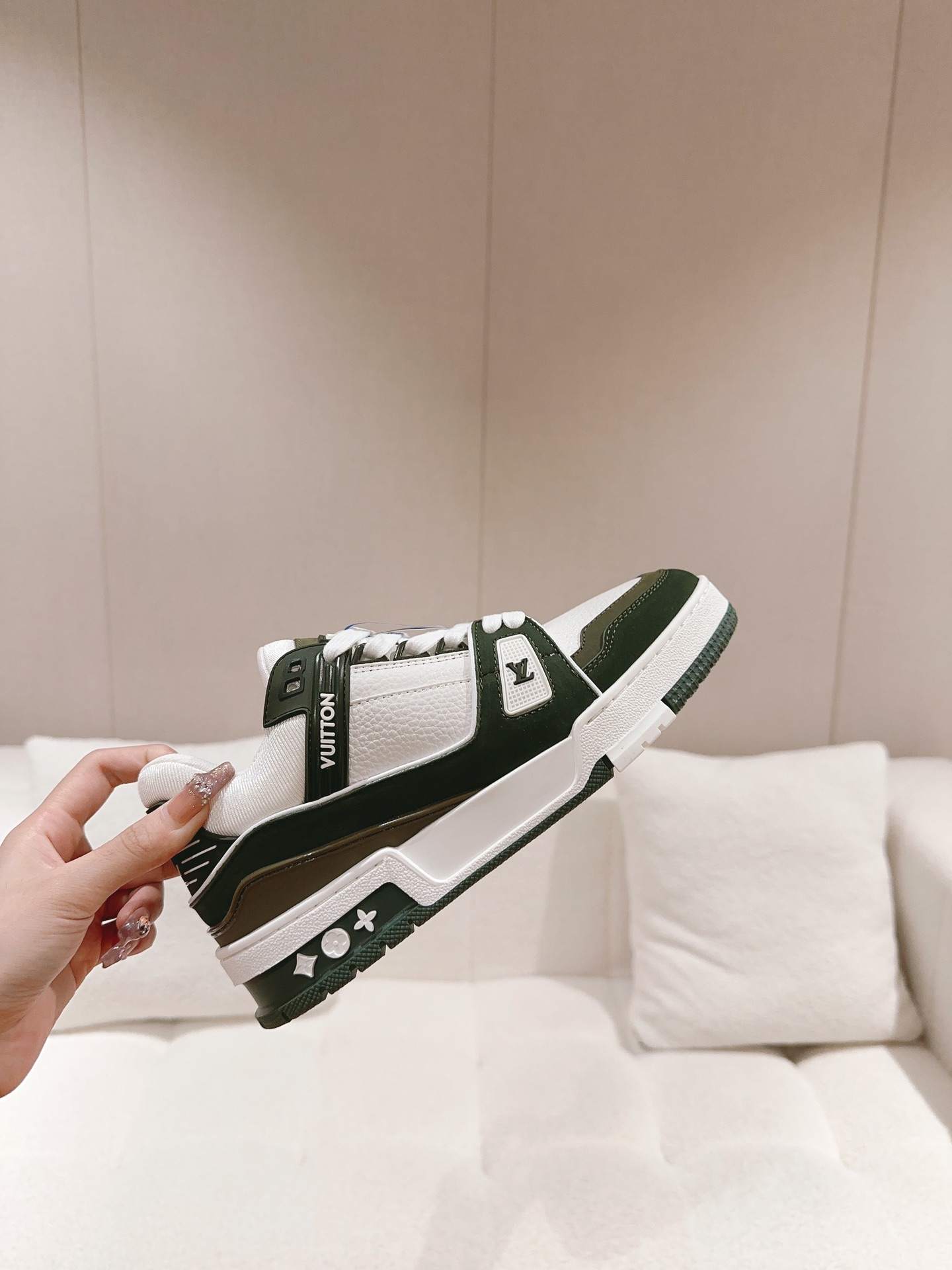L*V Trainer Green