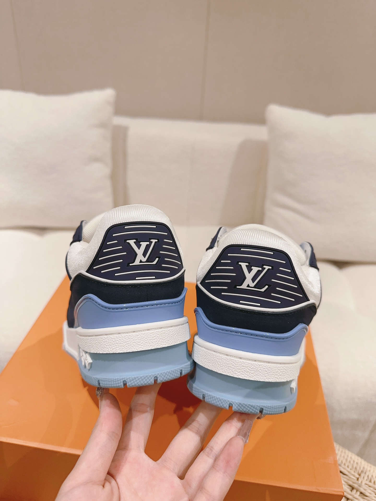 L*V Trainer Blue