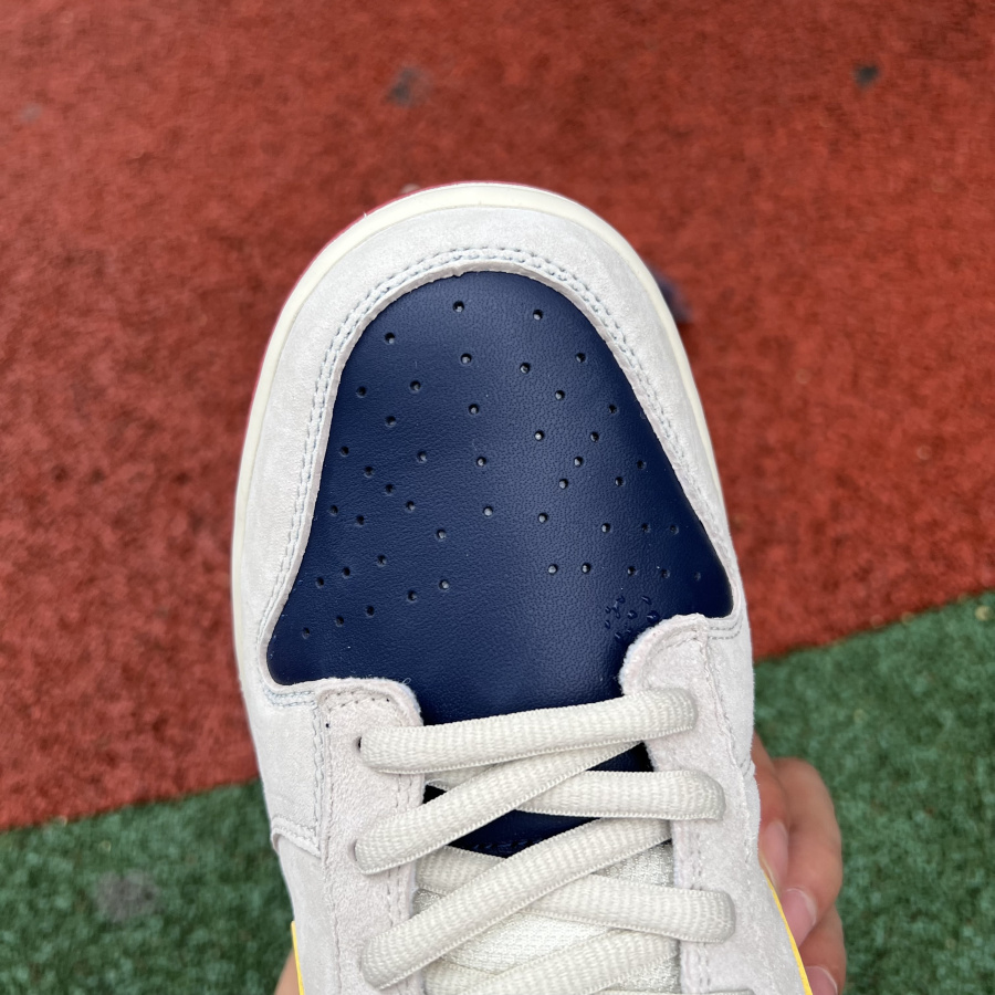 Nike SB Dunk Low Old Spice