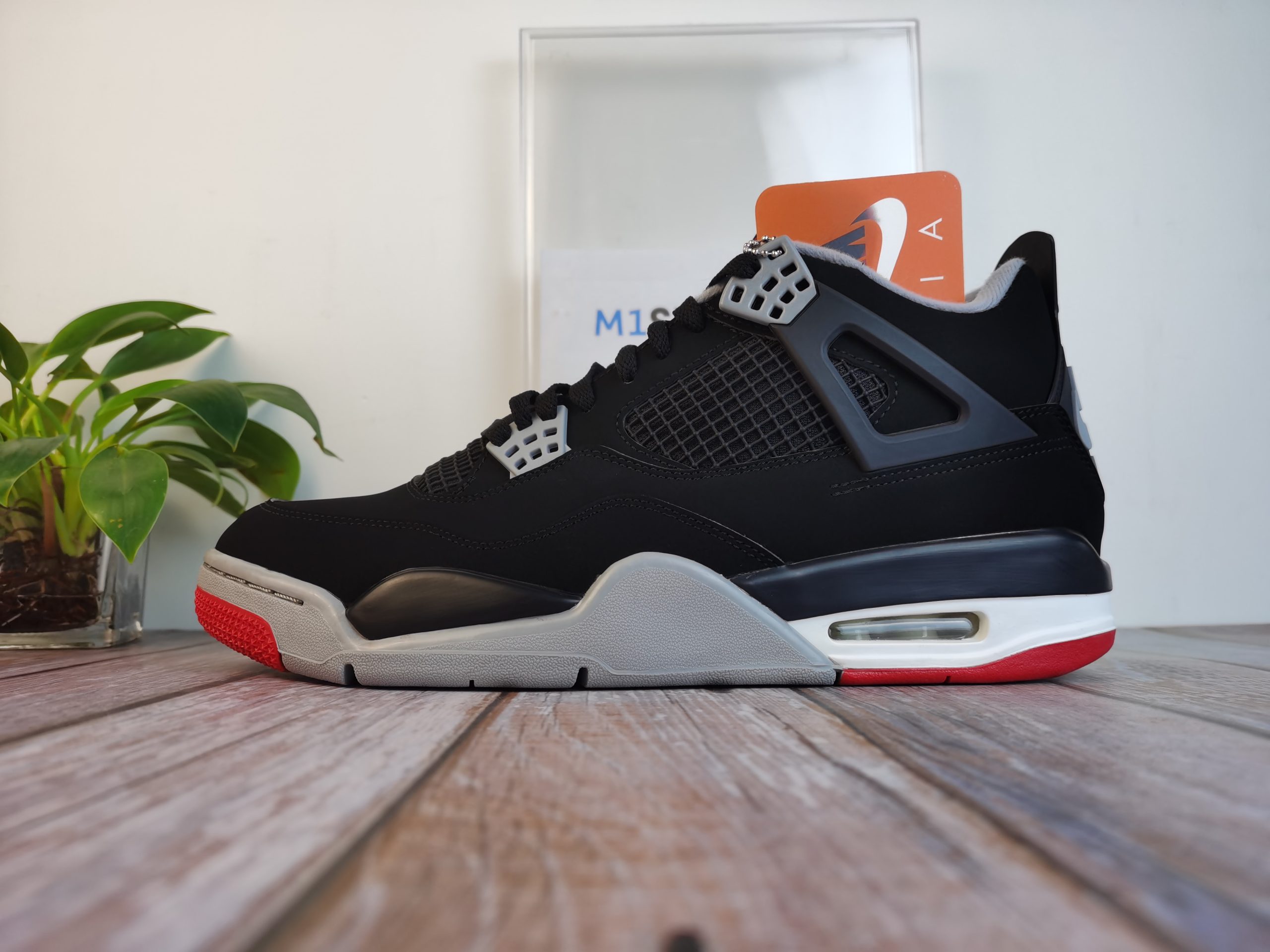 Best Quality Jordan 4 Retro Bred (2019)