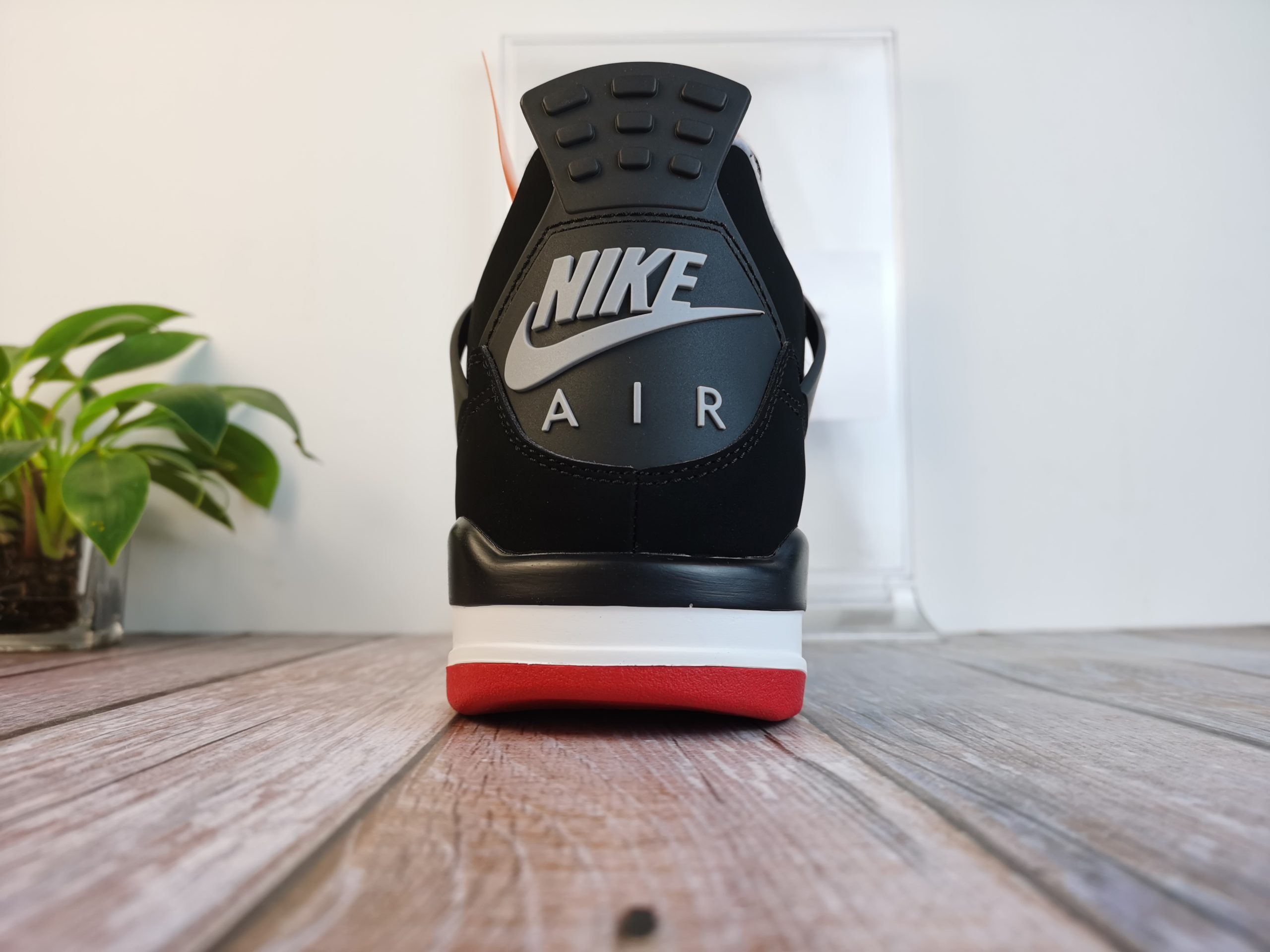 Best Quality Jordan 4 Retro Bred (2019)
