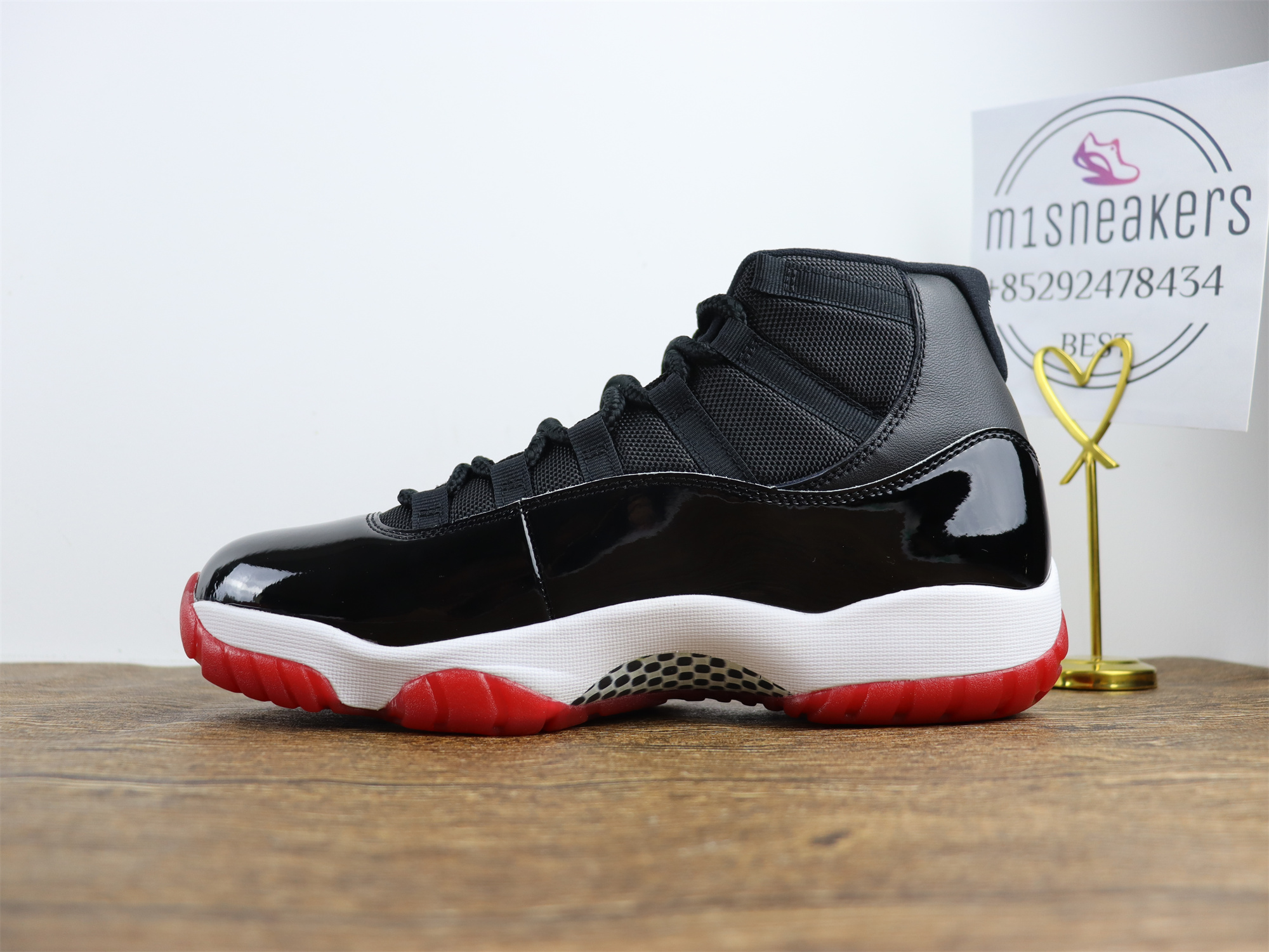 Jordan 11 Retro Playoffs Bred