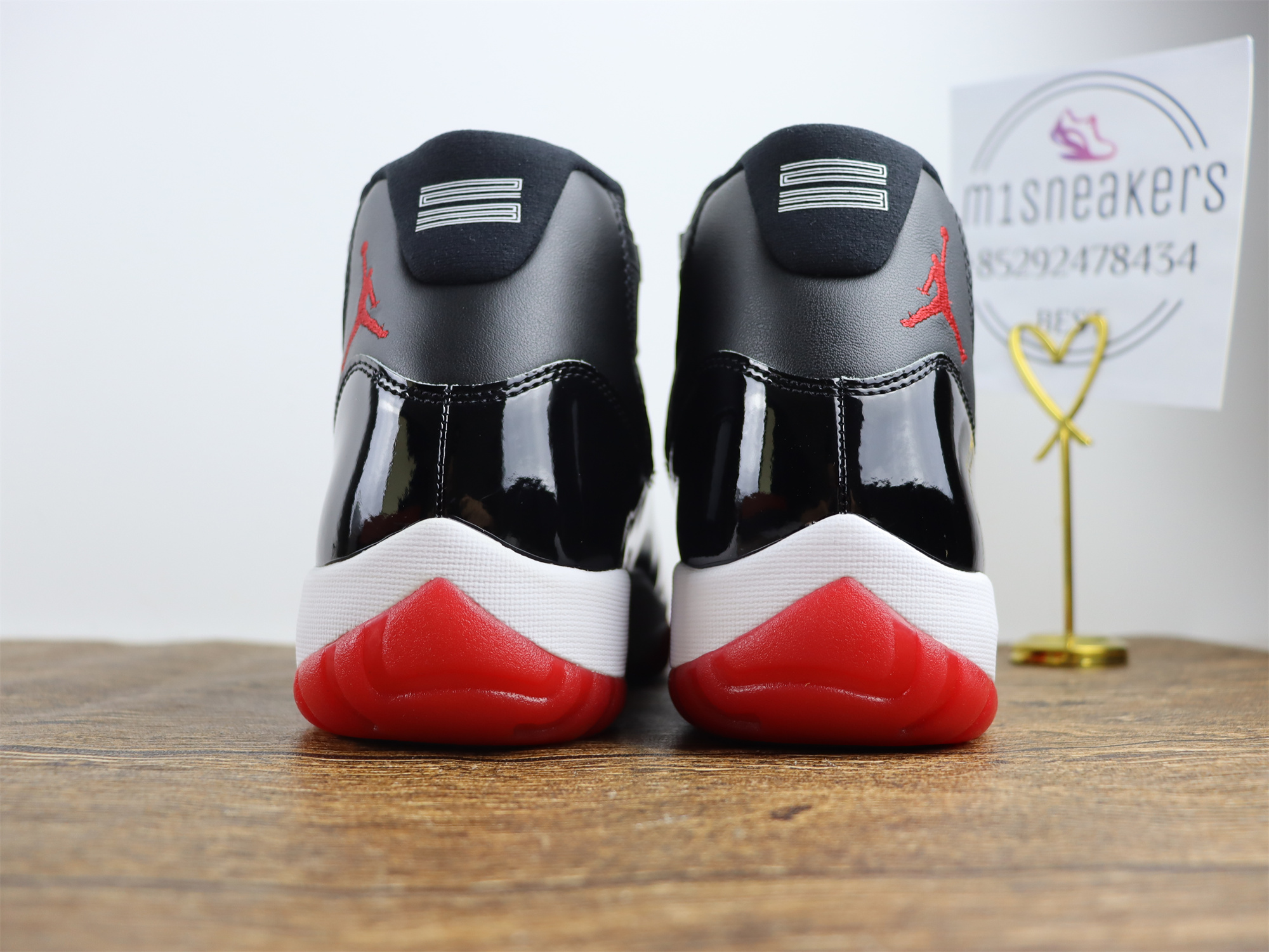 Jordan 11 Retro Playoffs Bred