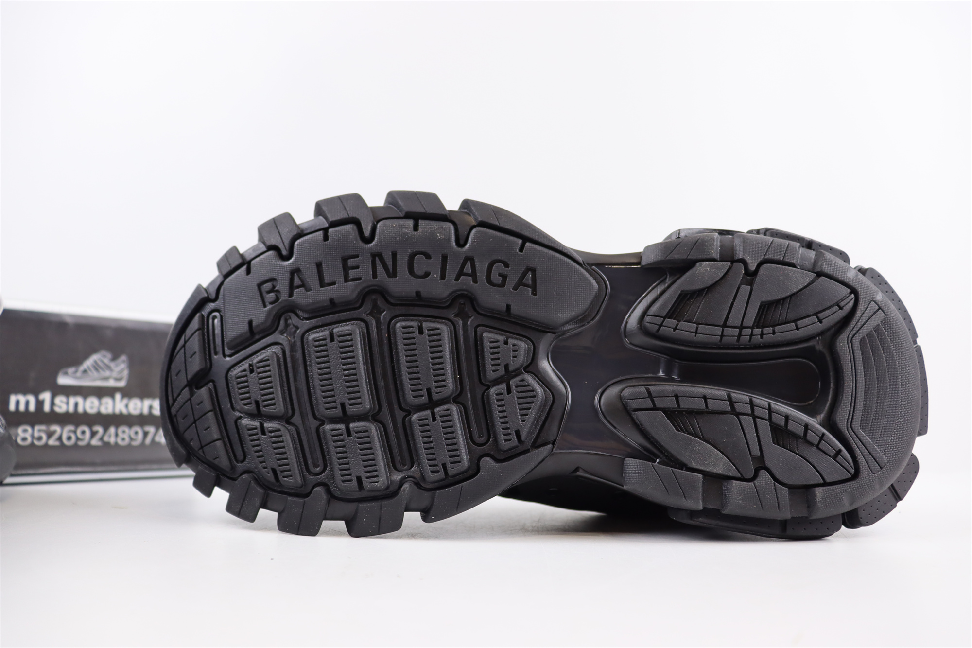 Balenciag Track Black Without LED