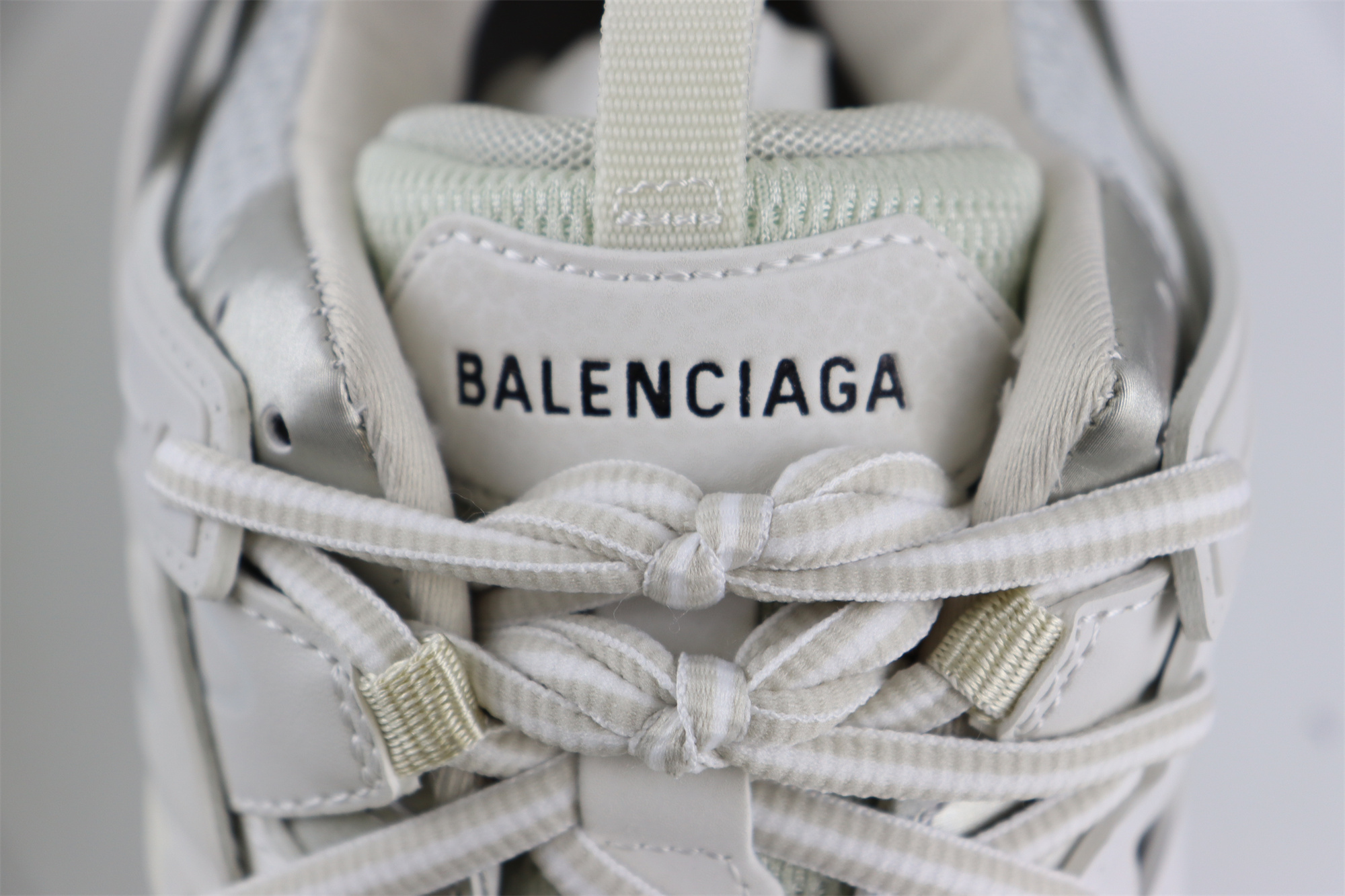 Balenciag Track LED White