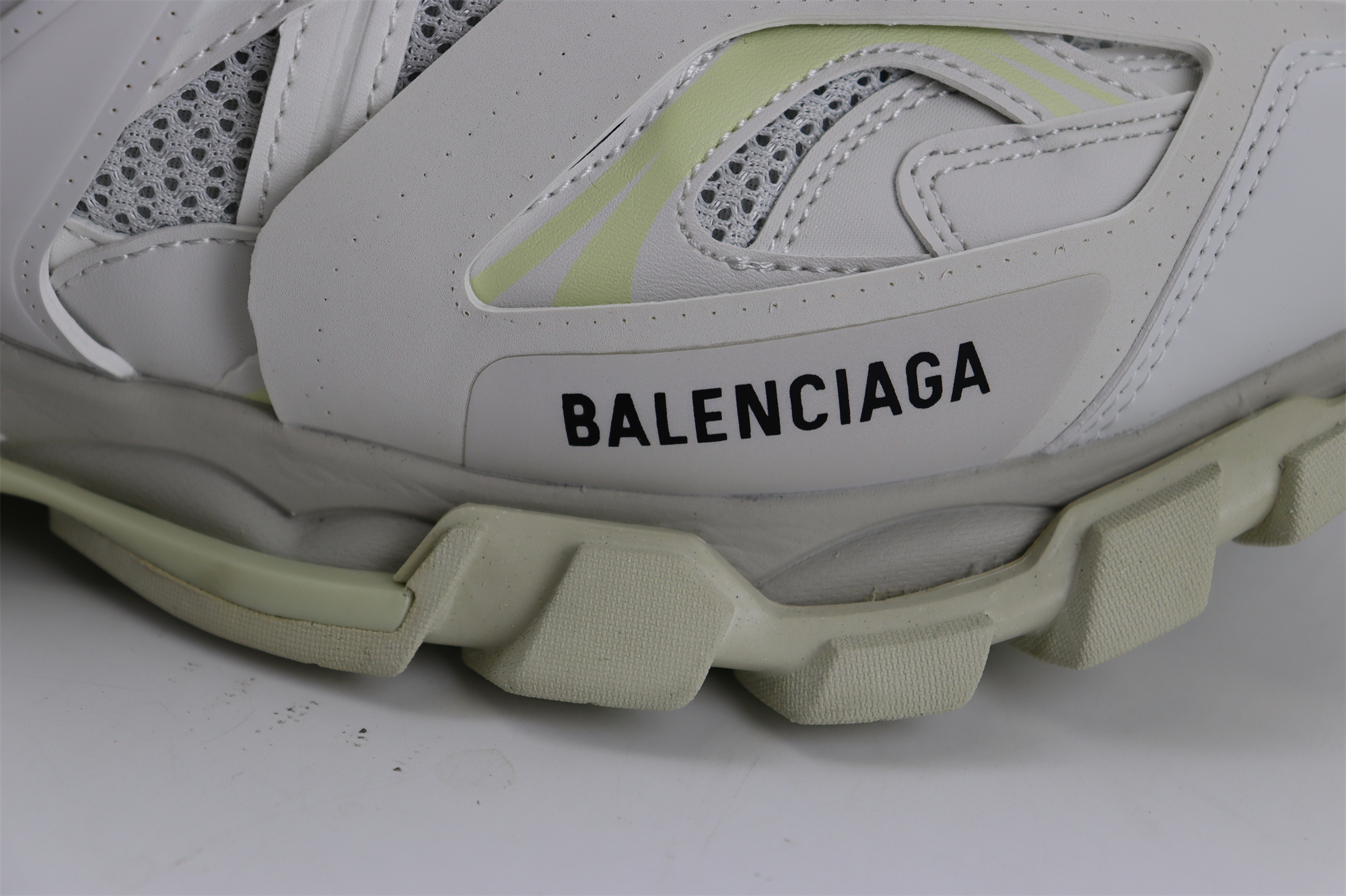 Balenciag Track LED White