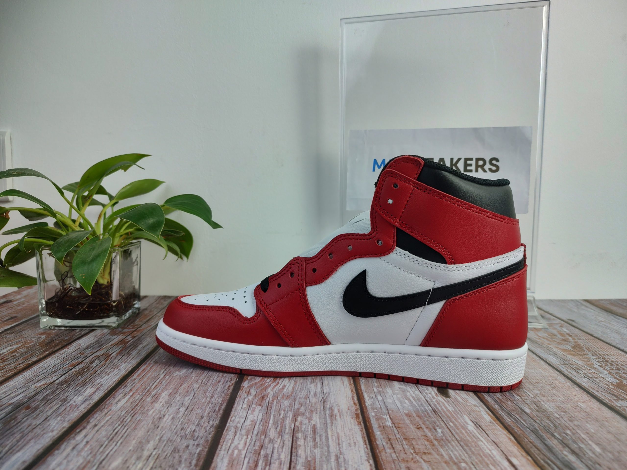 Jordan 1 Retro Chicago
