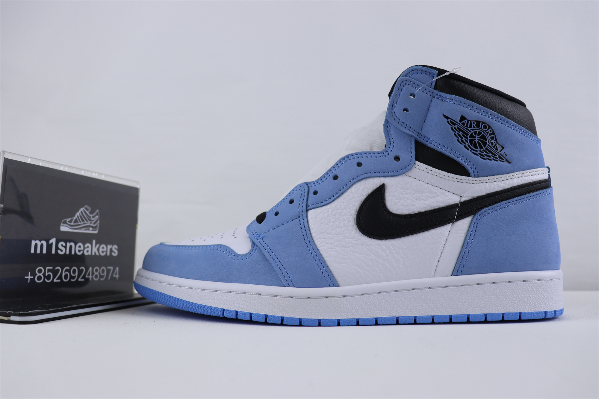 Jordan 1 Retro High White University Blue Black