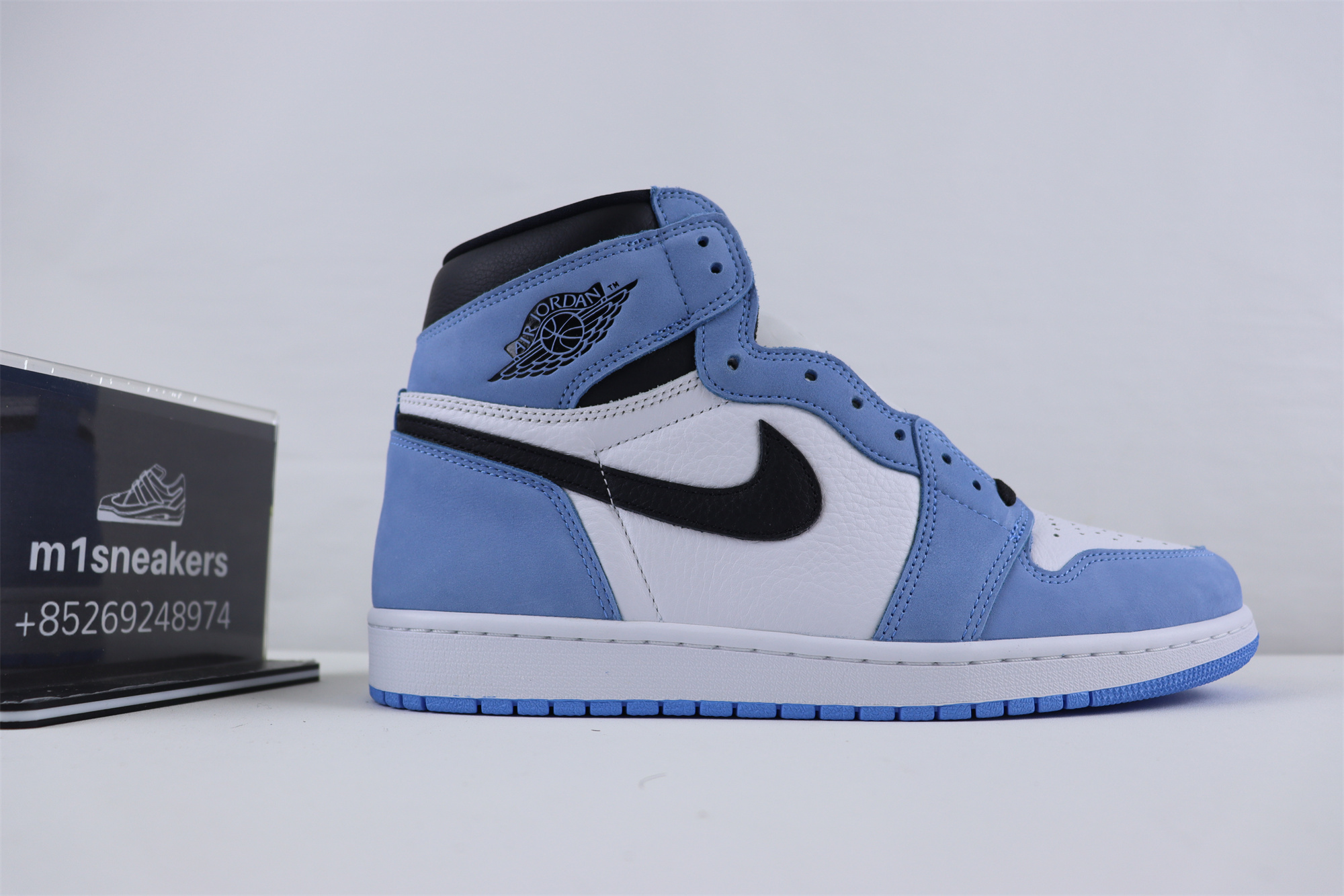 Jordan 1 Retro High White University Blue Black
