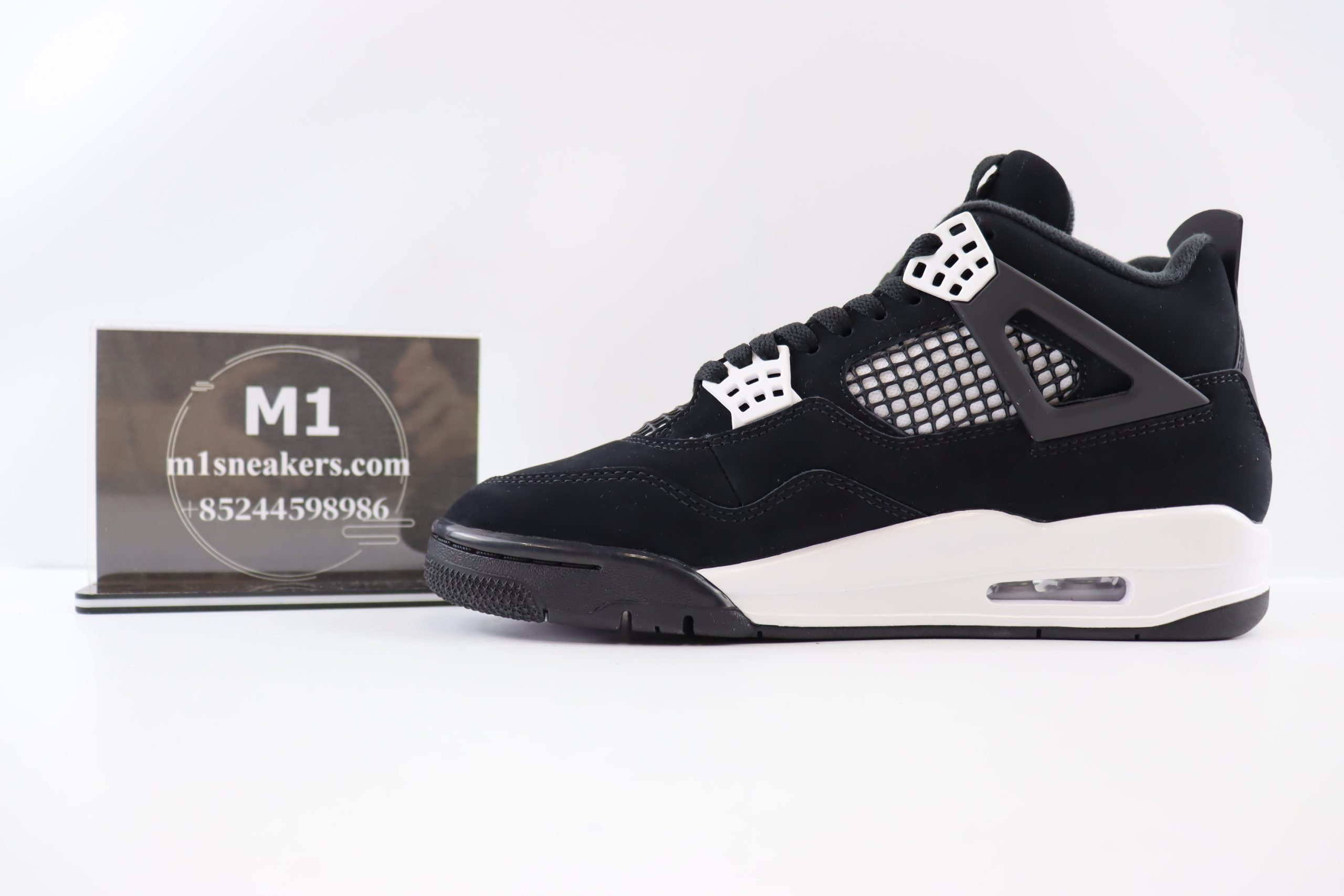Jordan 4 Retro White Thunder
