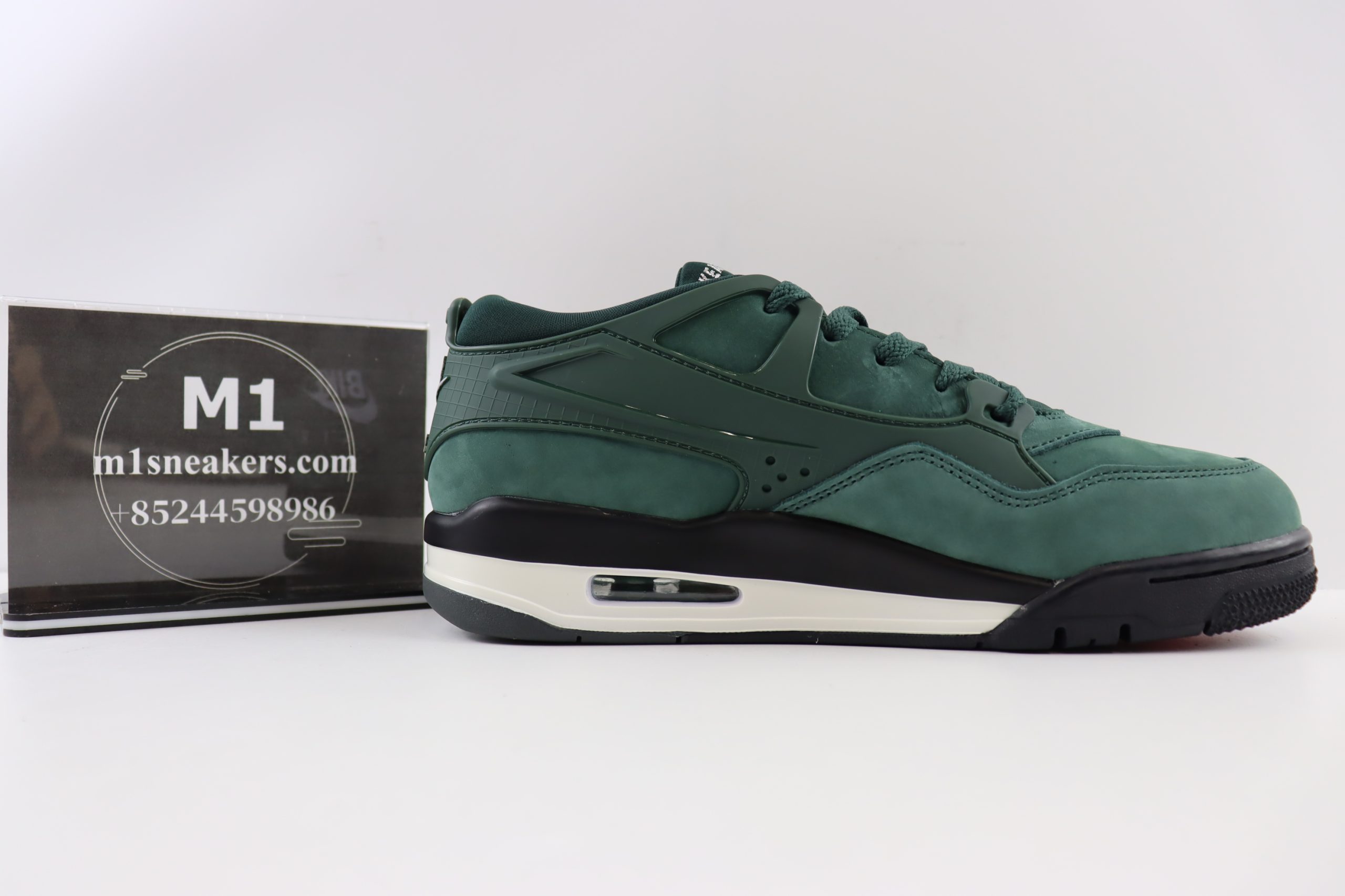 Jordan 4 RM SP Nigel Sylvester Grandma’s Driveway