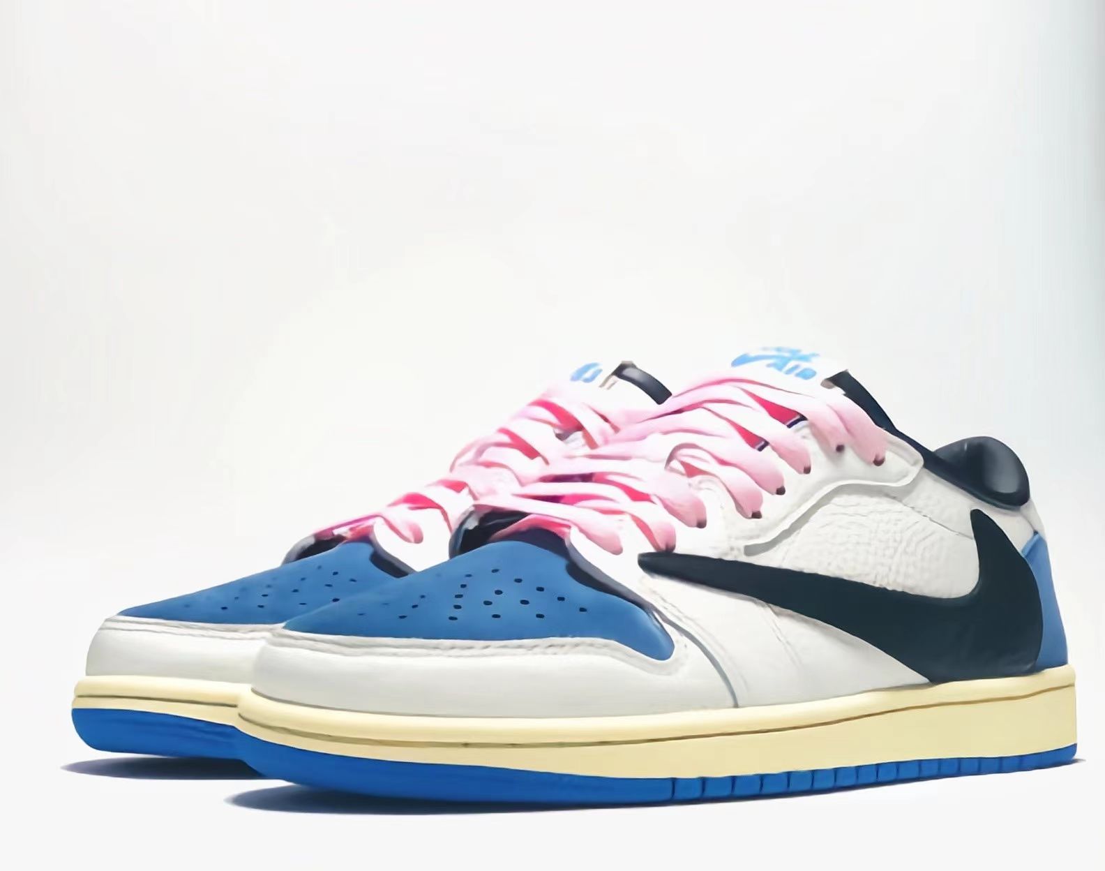 AJ1 LOW TS FRG