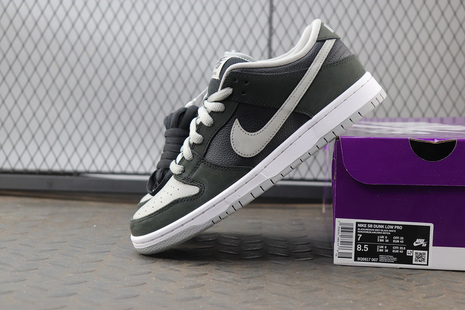 M Batch Nike SB Dunk Low J-Pack Shadow