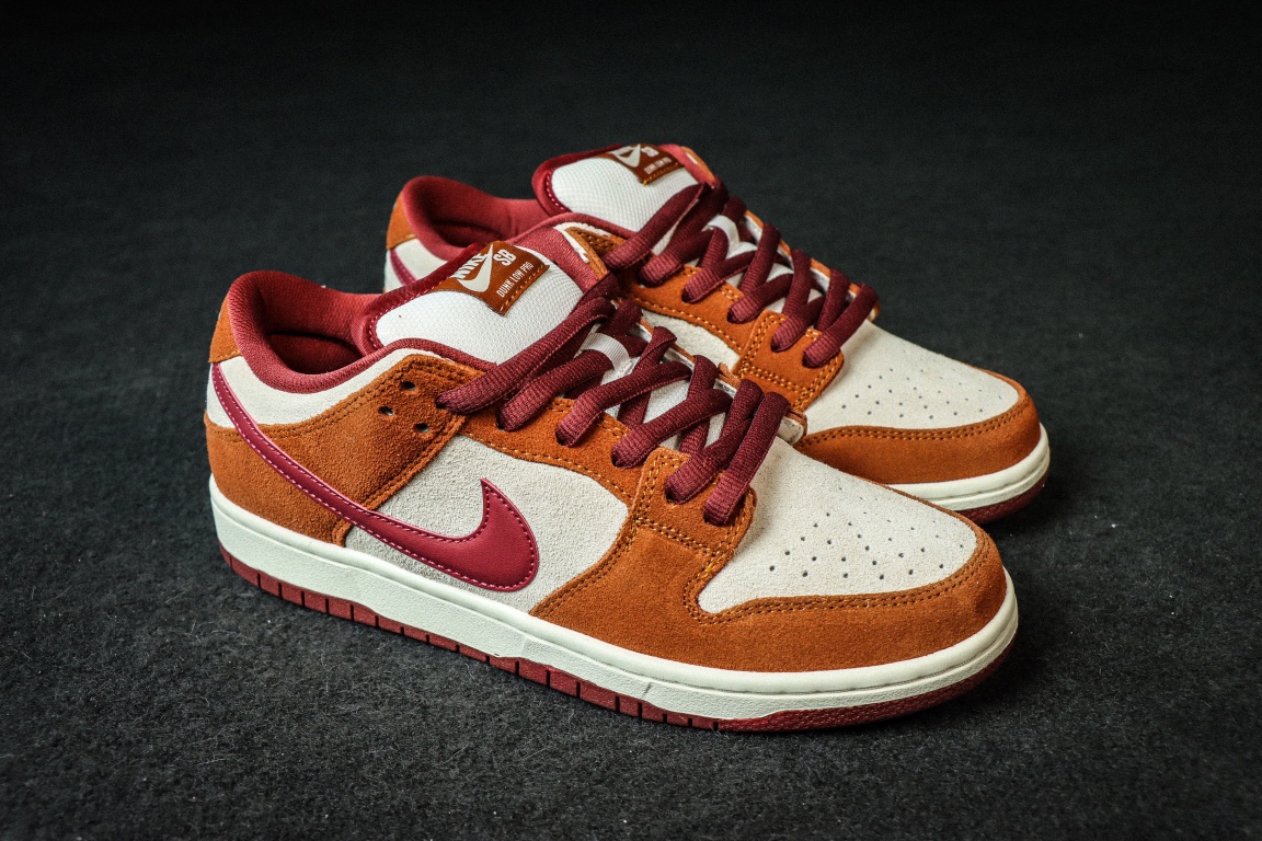 Nike SB Dunk Low Pro Dark Russet Cedar