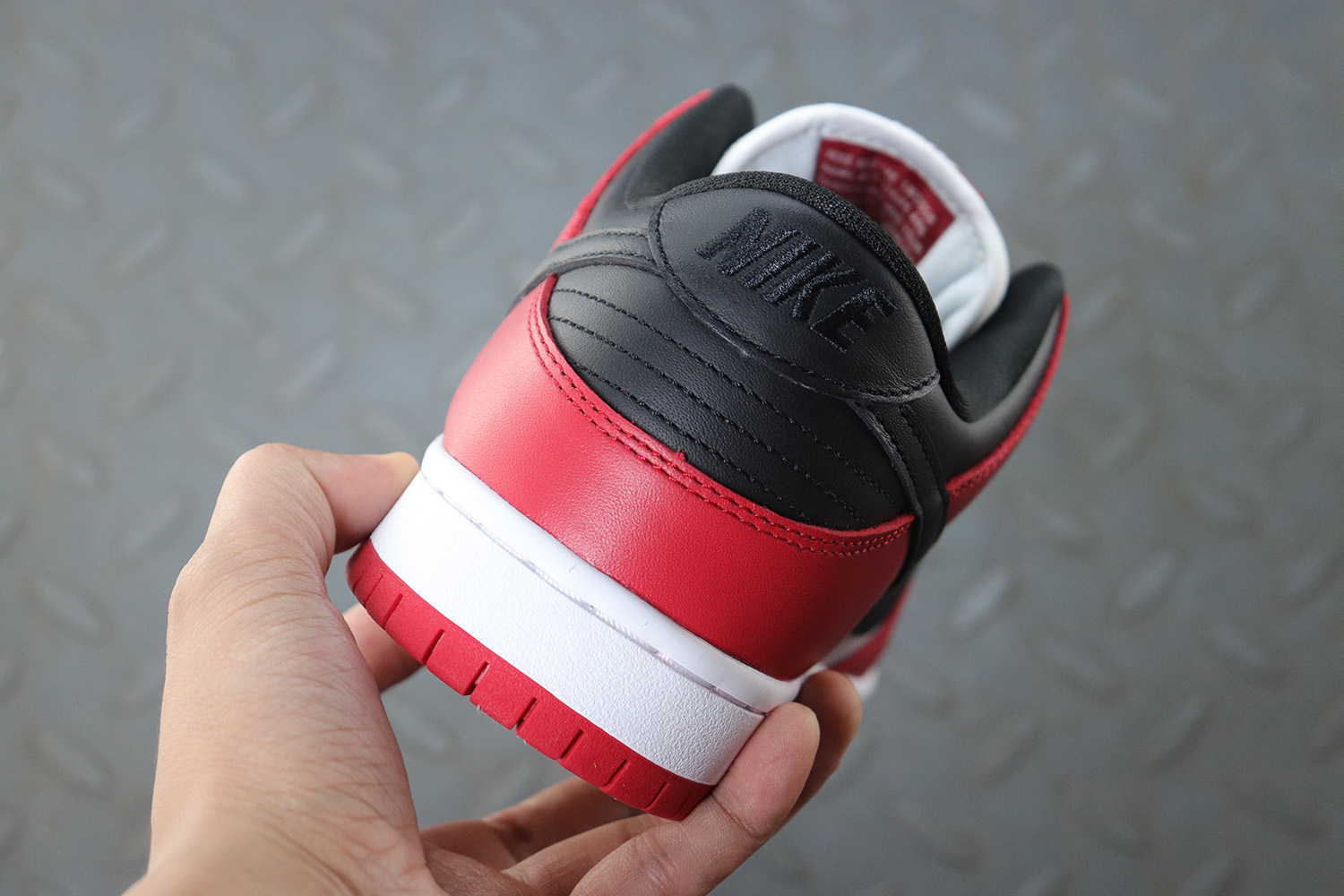M Batch Nike SB Dunk Low J-Pack Chicago