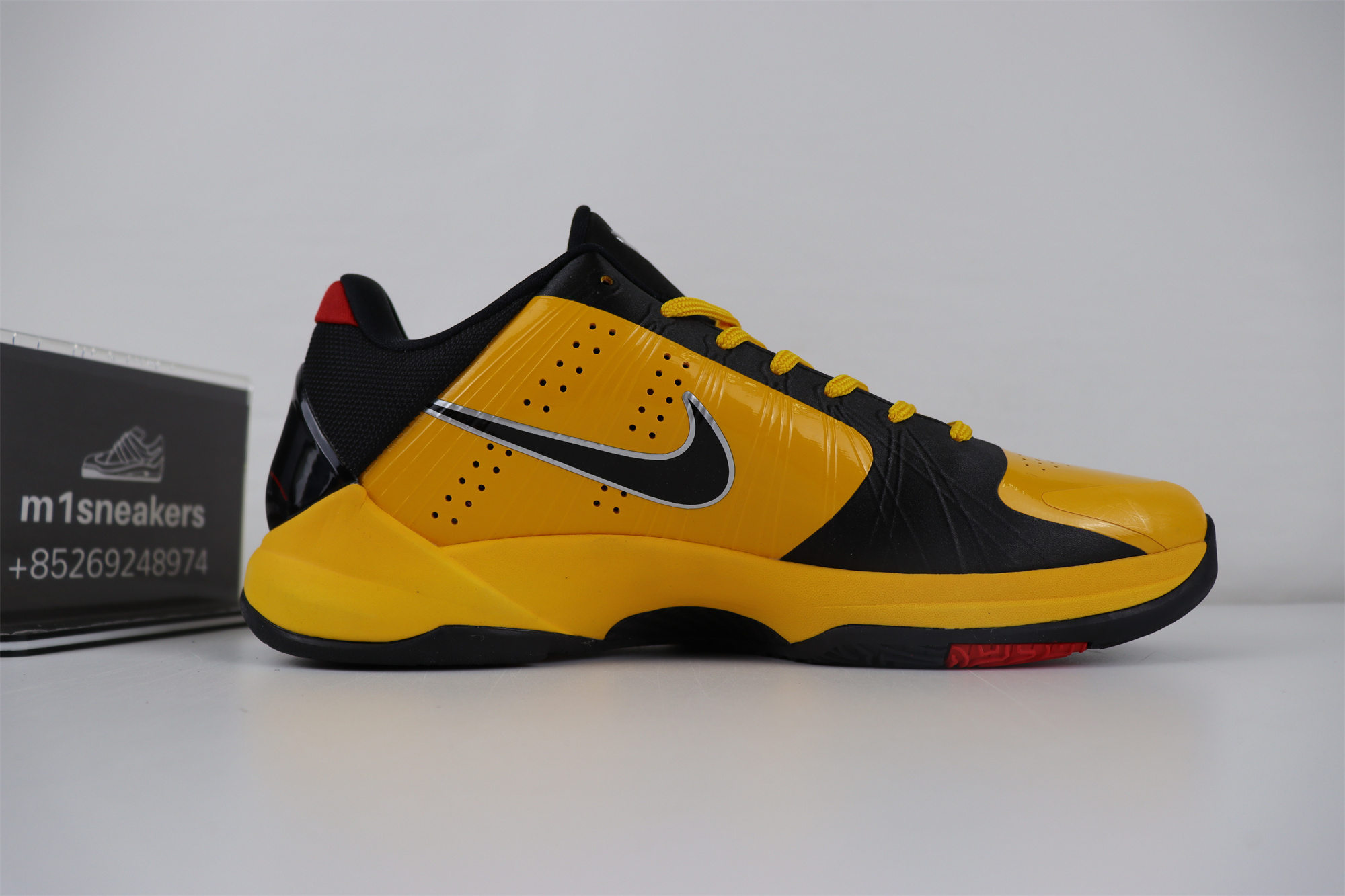 Kobe 5 Protro Bruce Lee