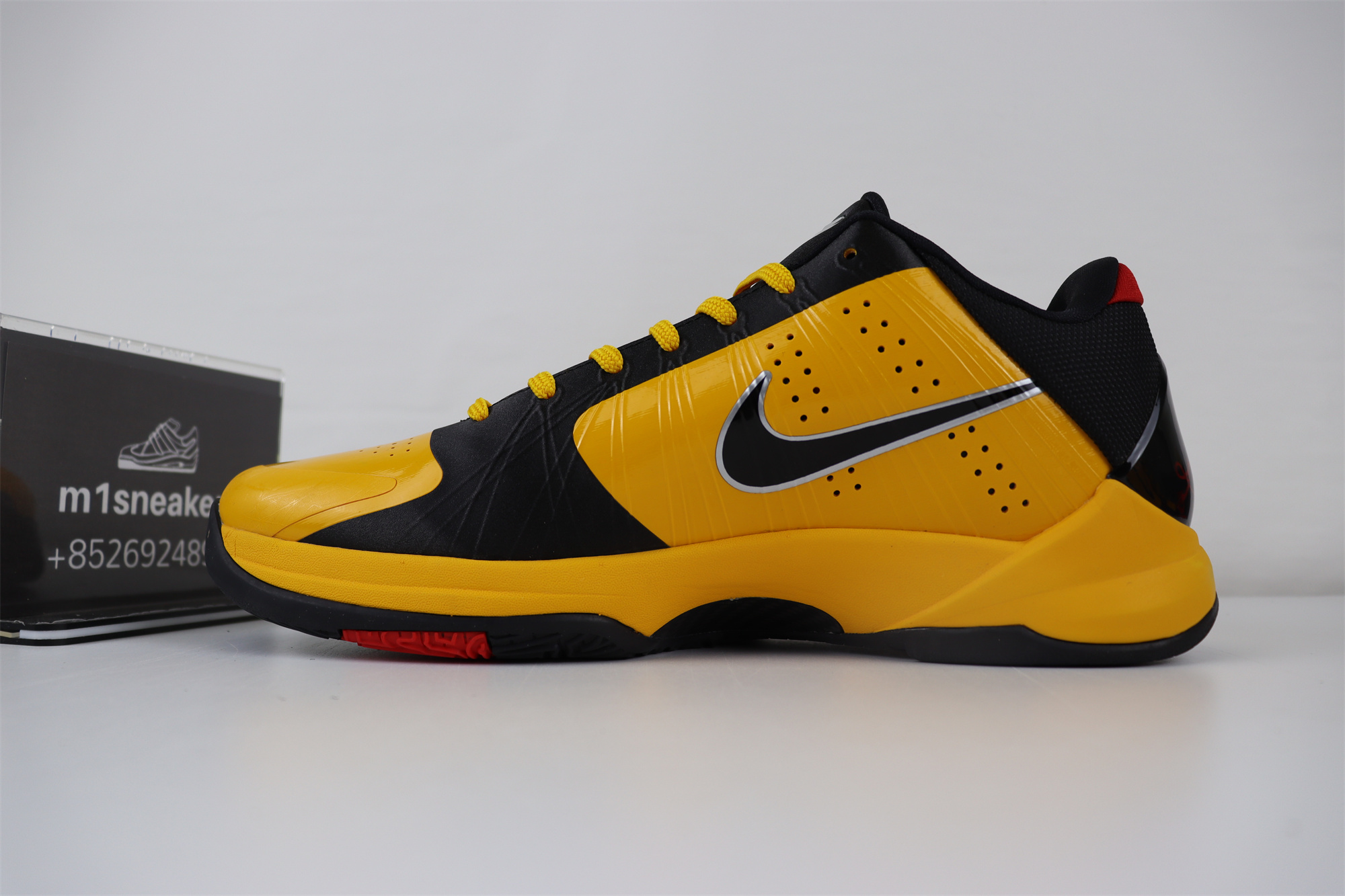 Kobe 5 Protro Bruce Lee