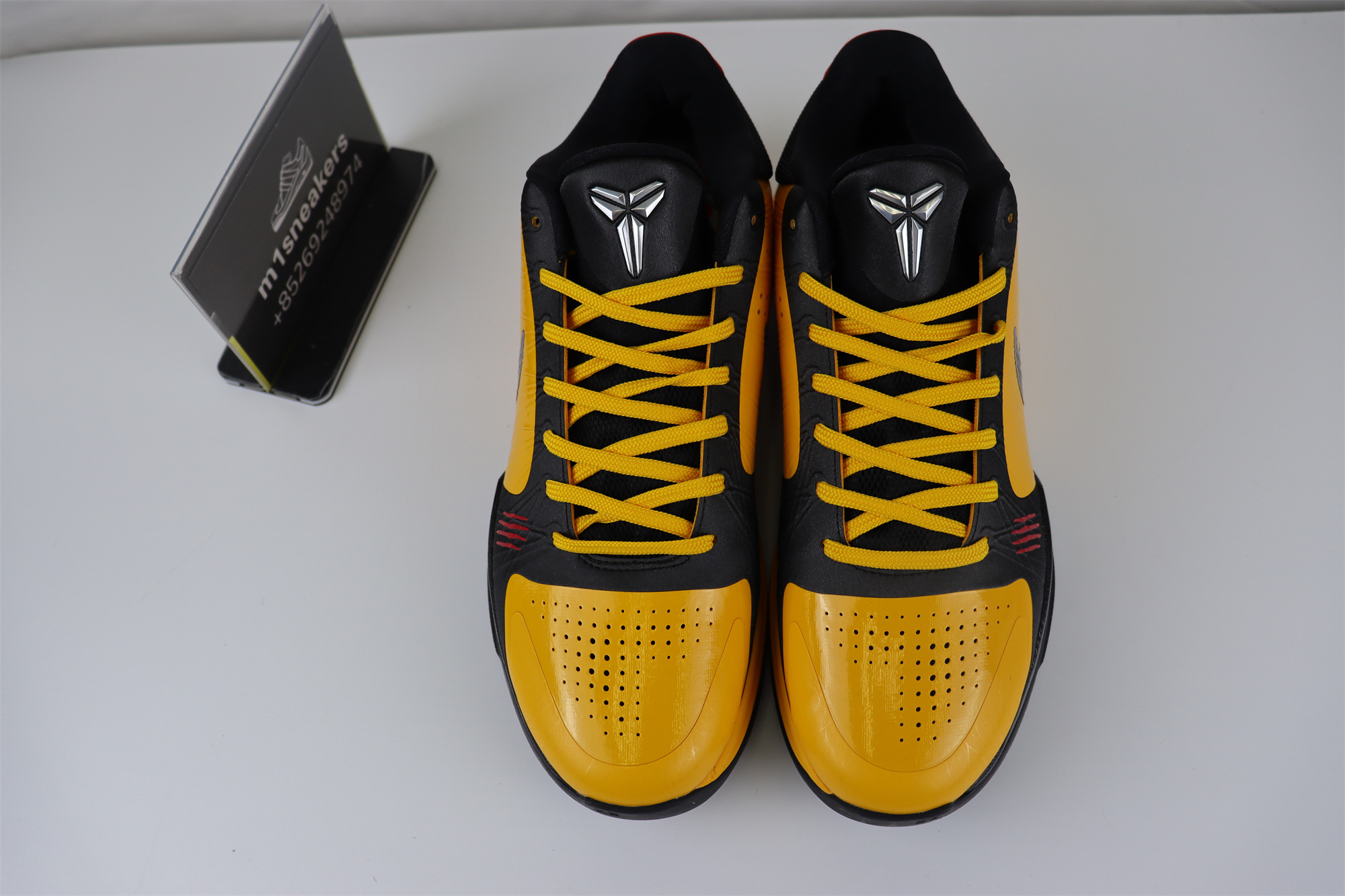 Kobe 5 Protro Bruce Lee