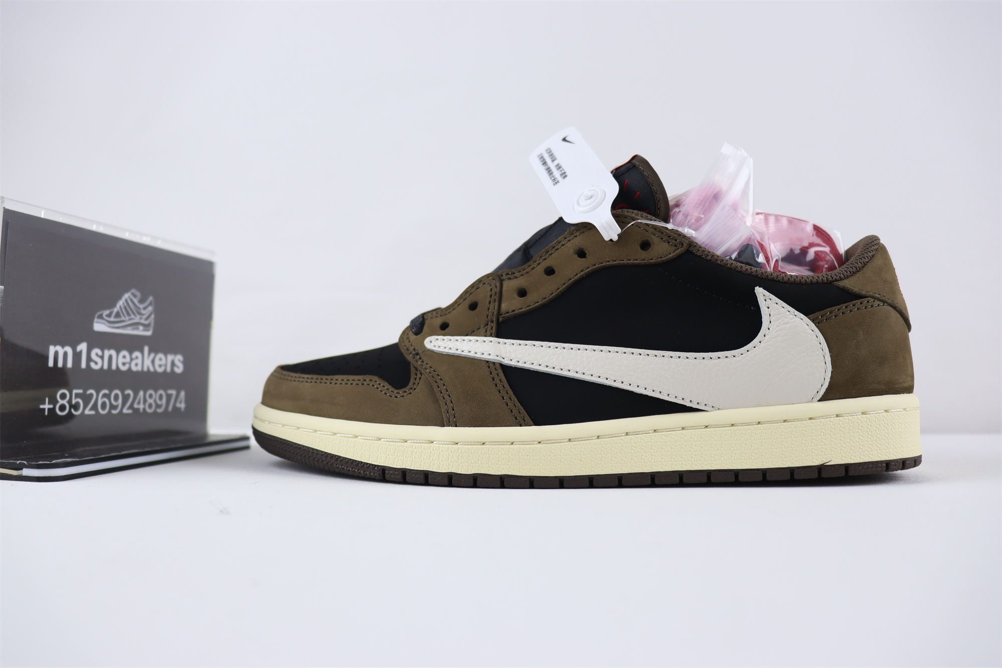 Jordan 1 Retro Low OG SP Travis Scott