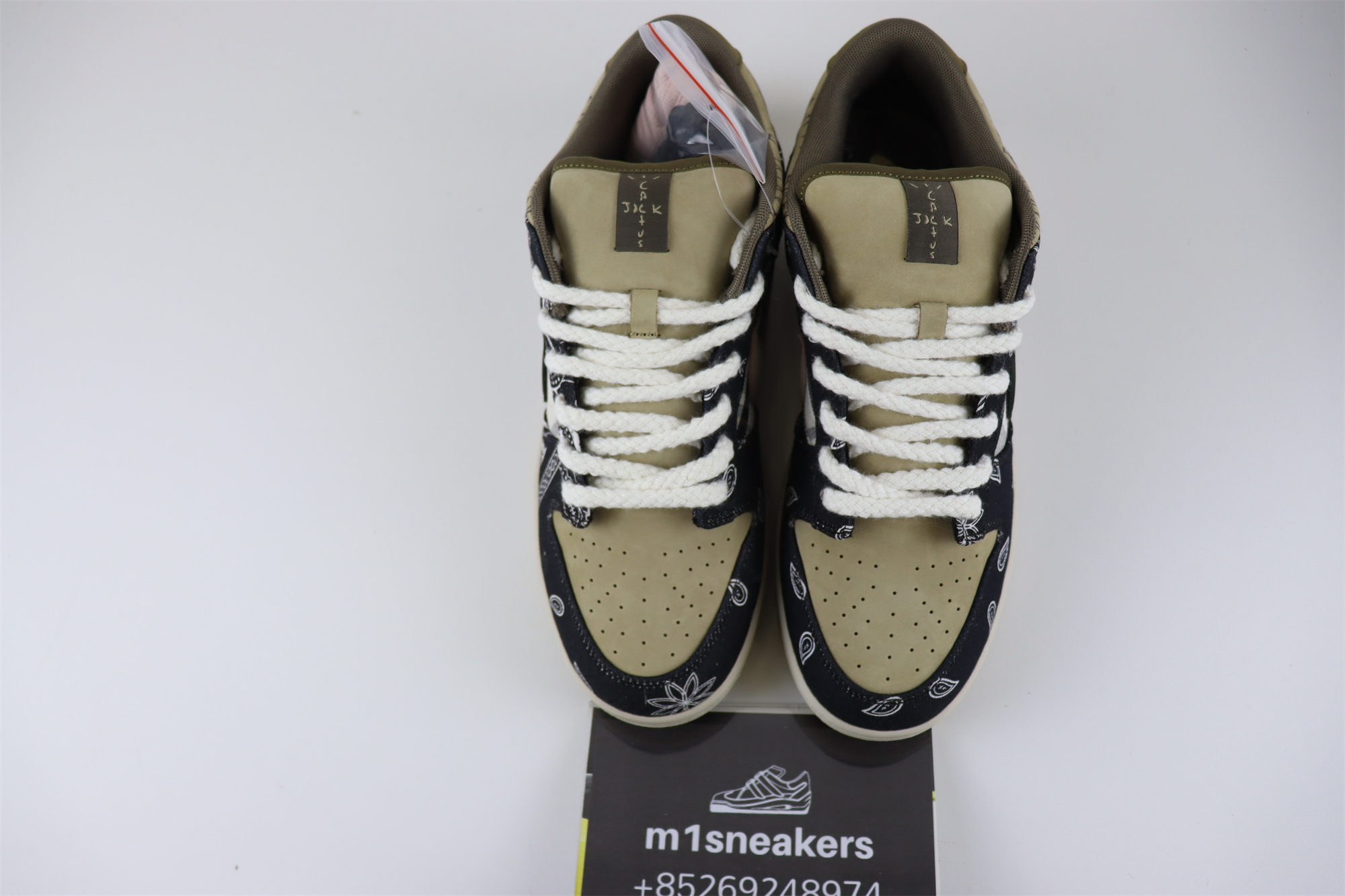 Nike SB Dunk Low Travis Scott