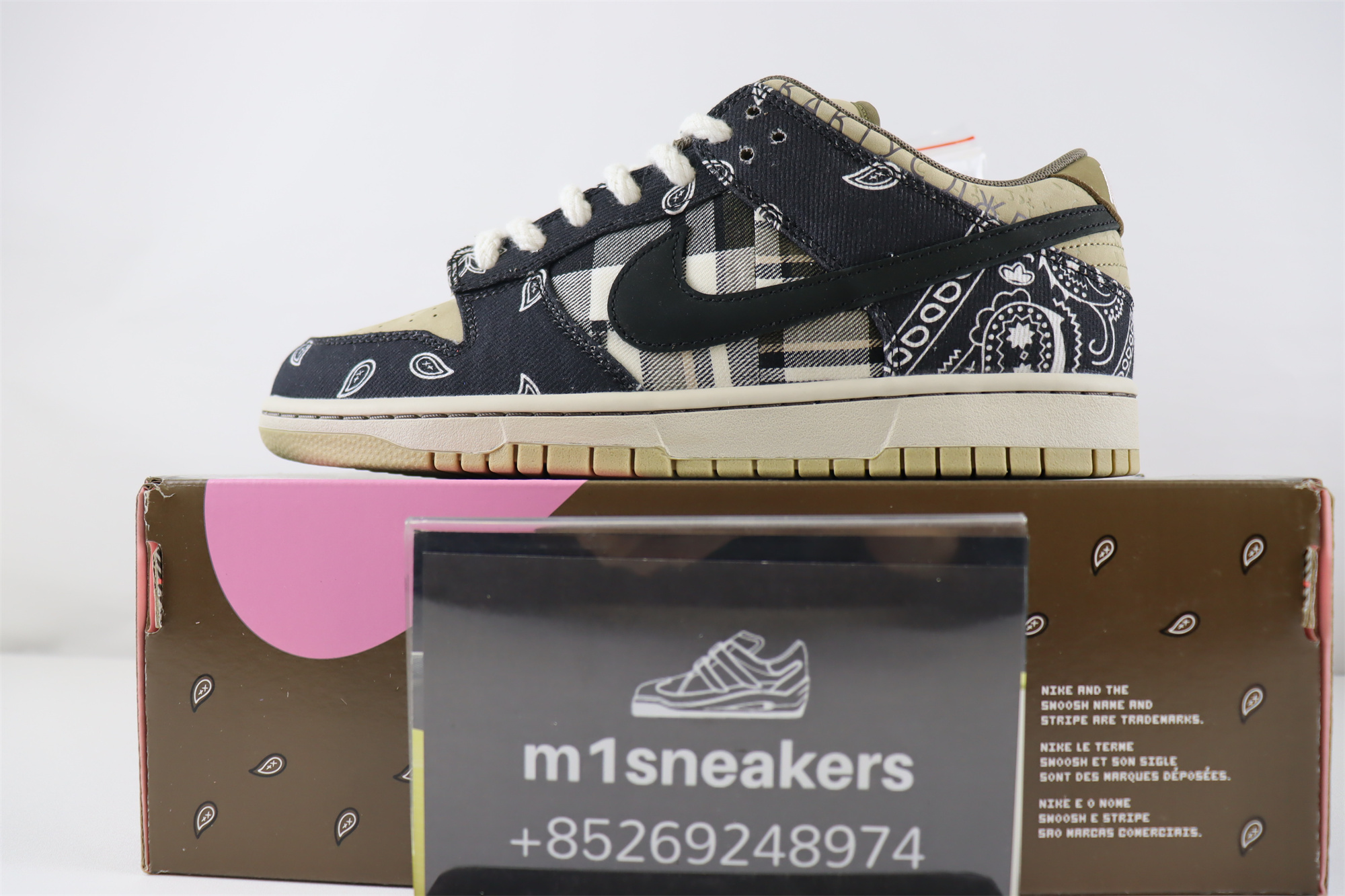Nike SB Dunk Low Travis Scott