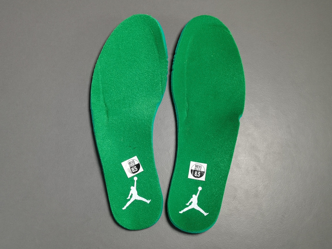 Jordan 3 Retro Pine Green