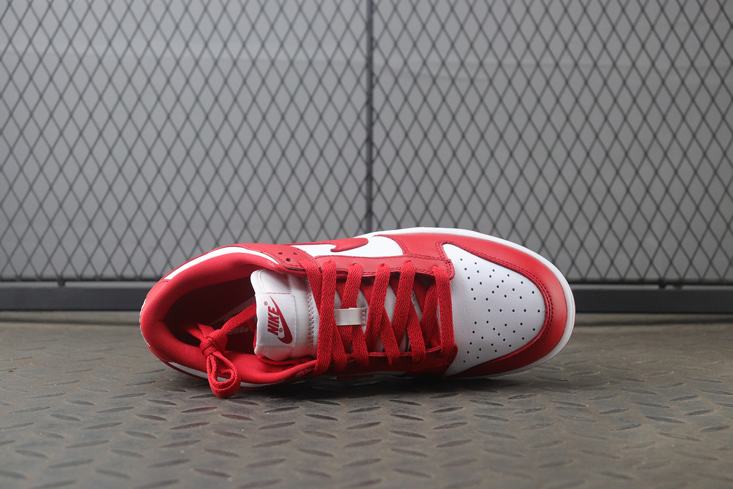 M Batch Nike Dunk Low University Red (2020)