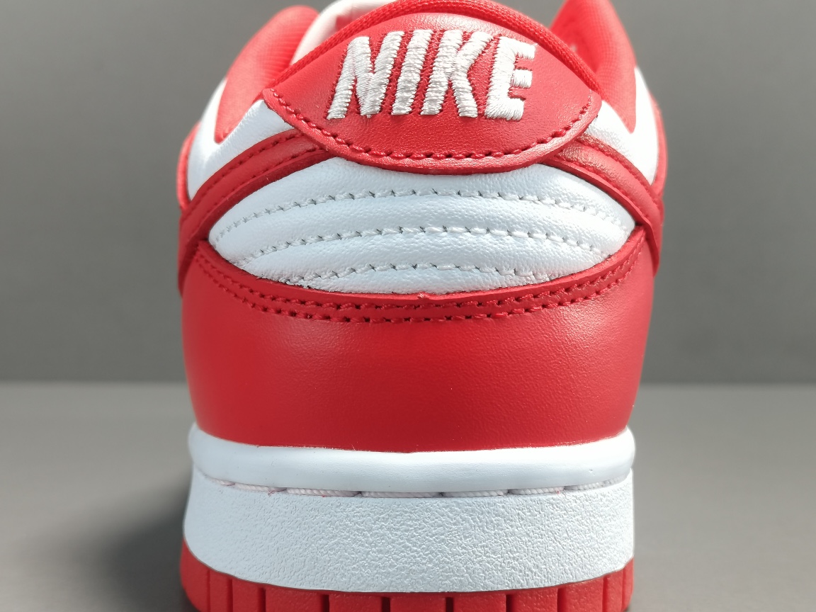 Nike Dunk Low University Red (2020)