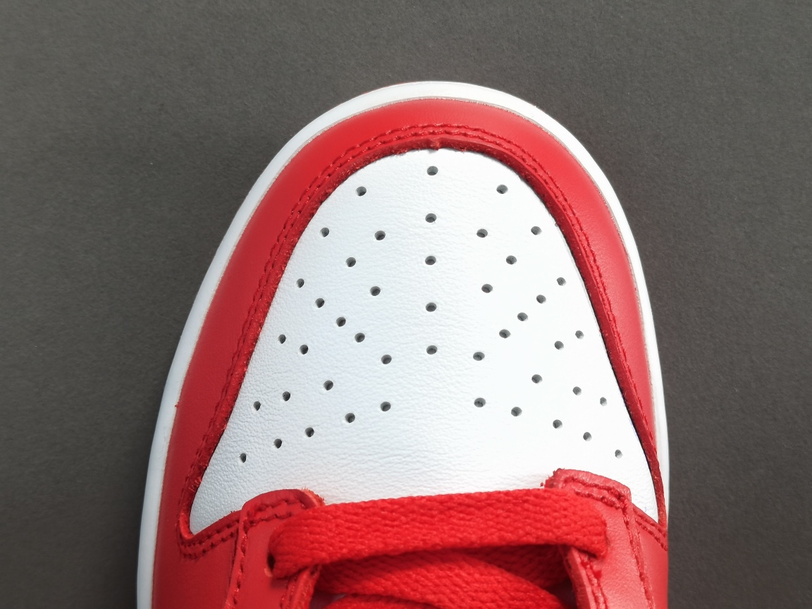 Nike Dunk Low University Red (2020)