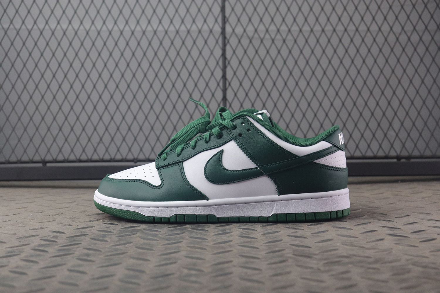 M Batch Nike Dunk Low Michigan State
