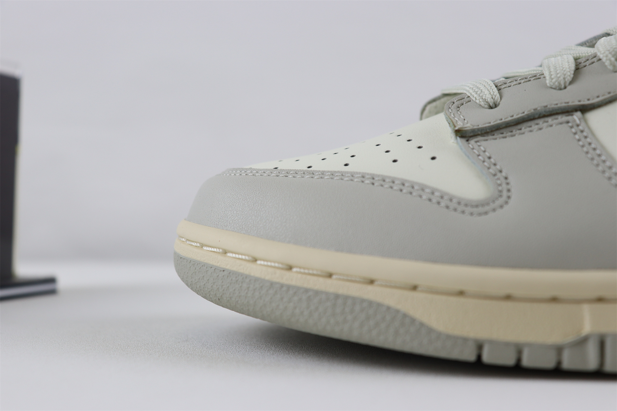 M Batch Nike Dunk Low Sail Light Bone
