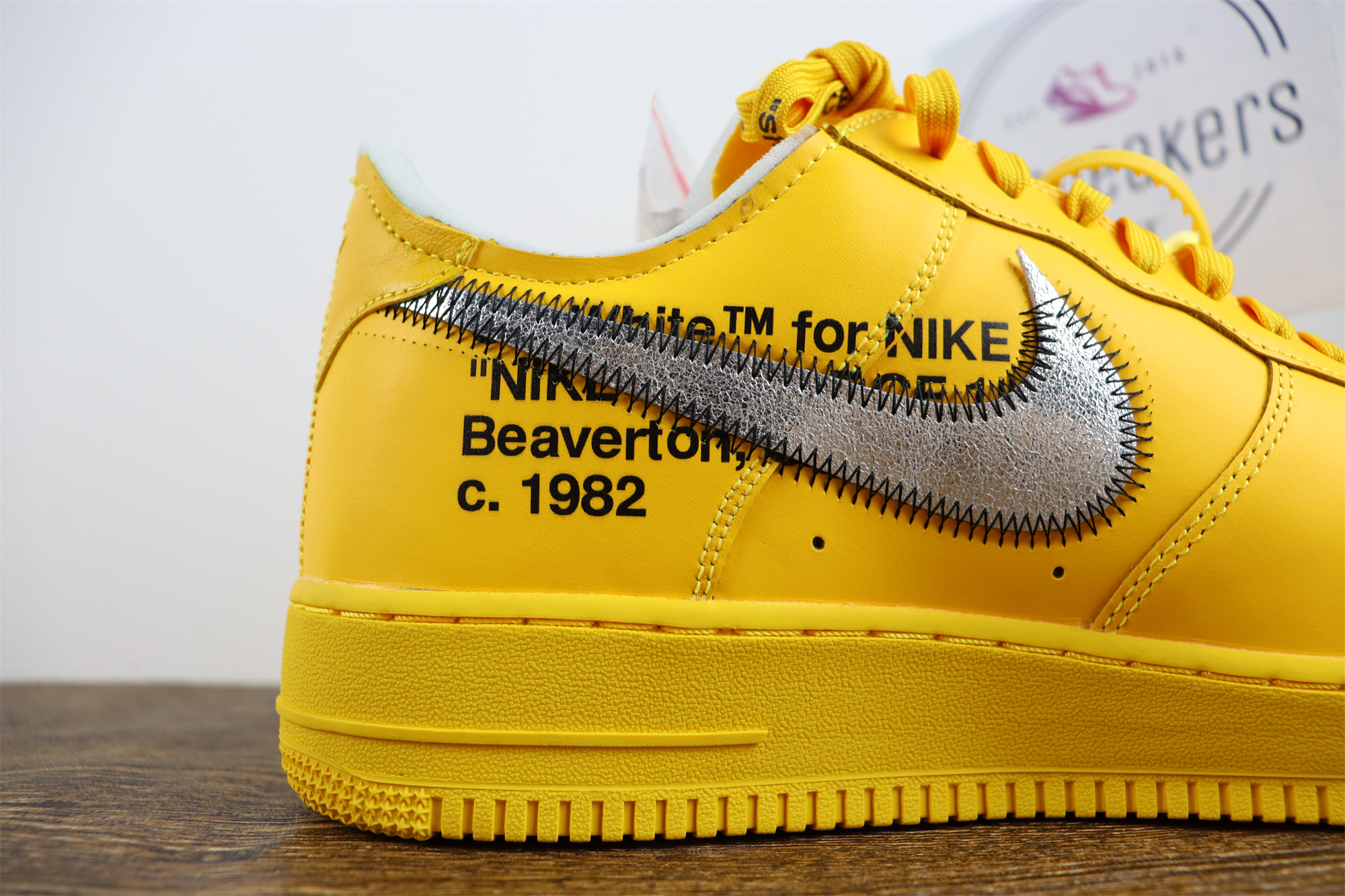 Nike Air Force 1 Low Off-White ICA University Gold