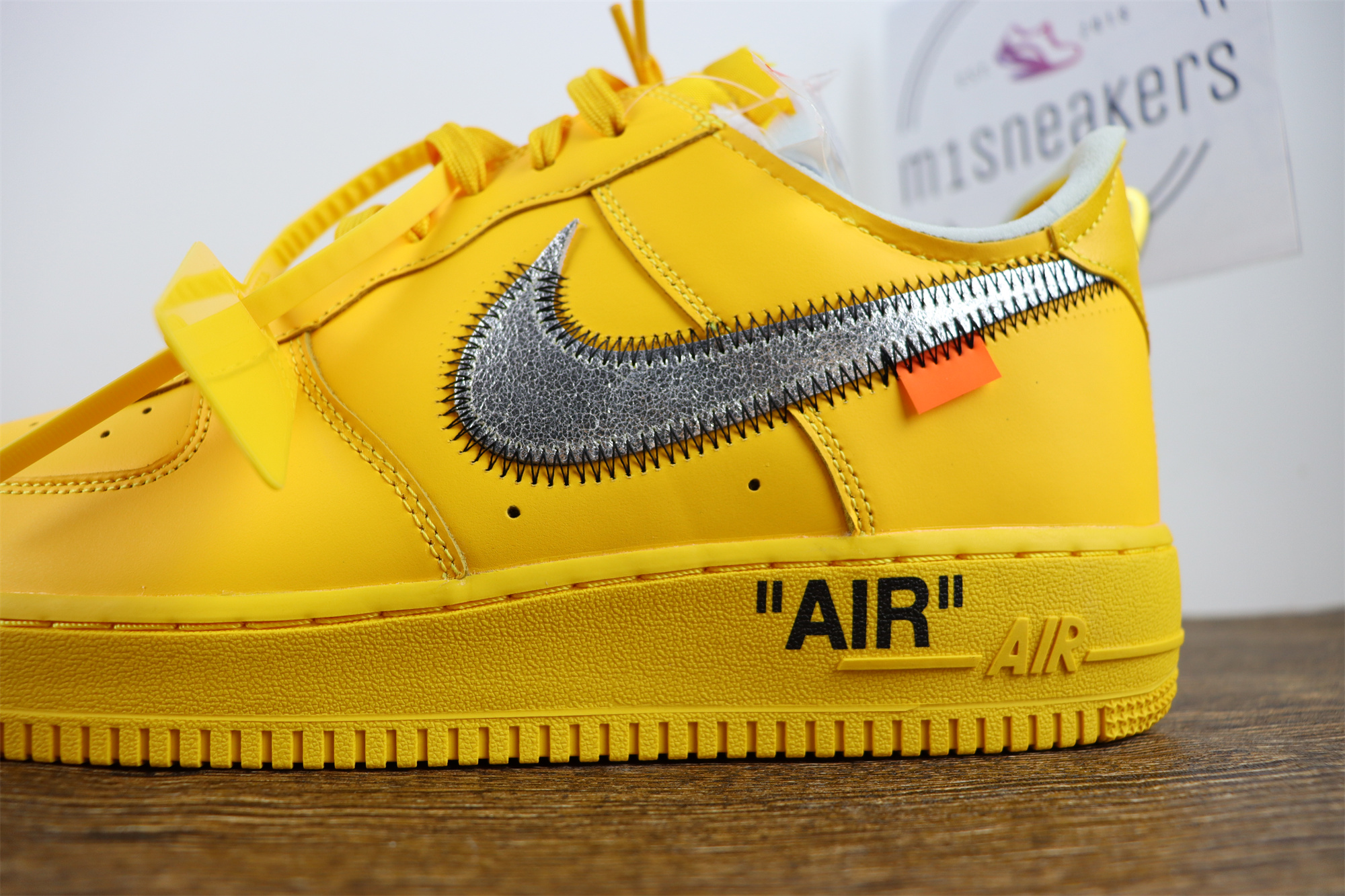 Nike Air Force 1 Low Off-White ICA University Gold