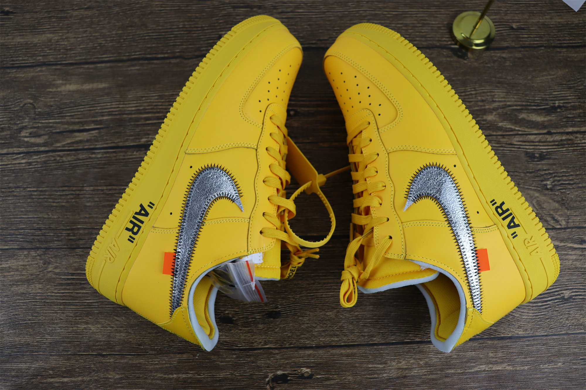 Nike Air Force 1 Low Off-White ICA University Gold