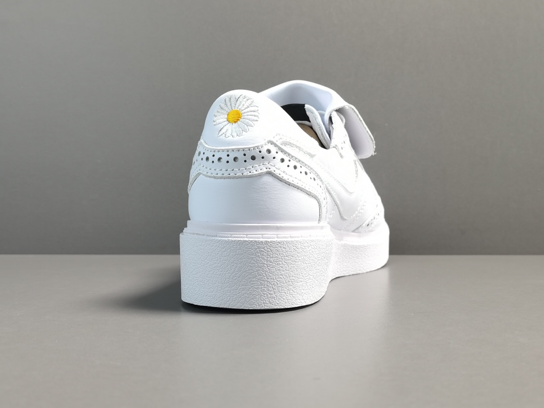 Nike Kwondo 1 G-Dragon Peaceminusone Triple White
