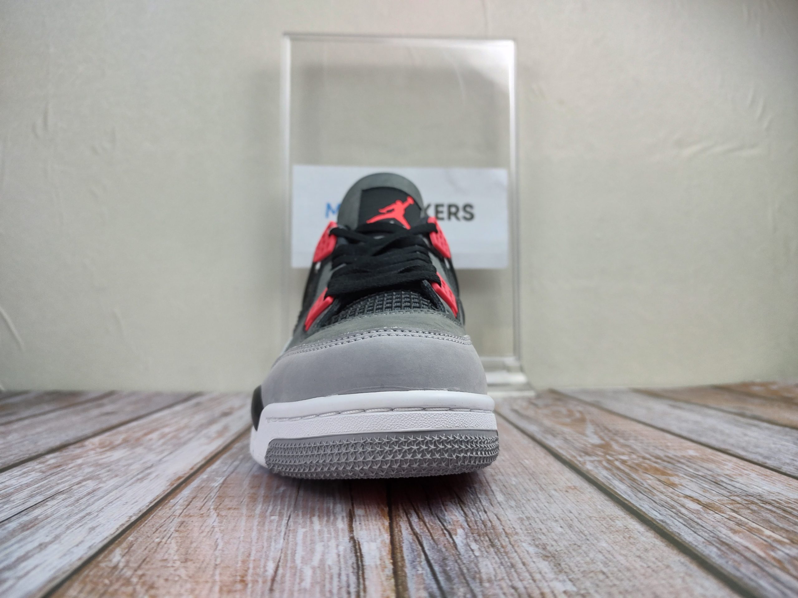 Jordan 4 Retro Infrared