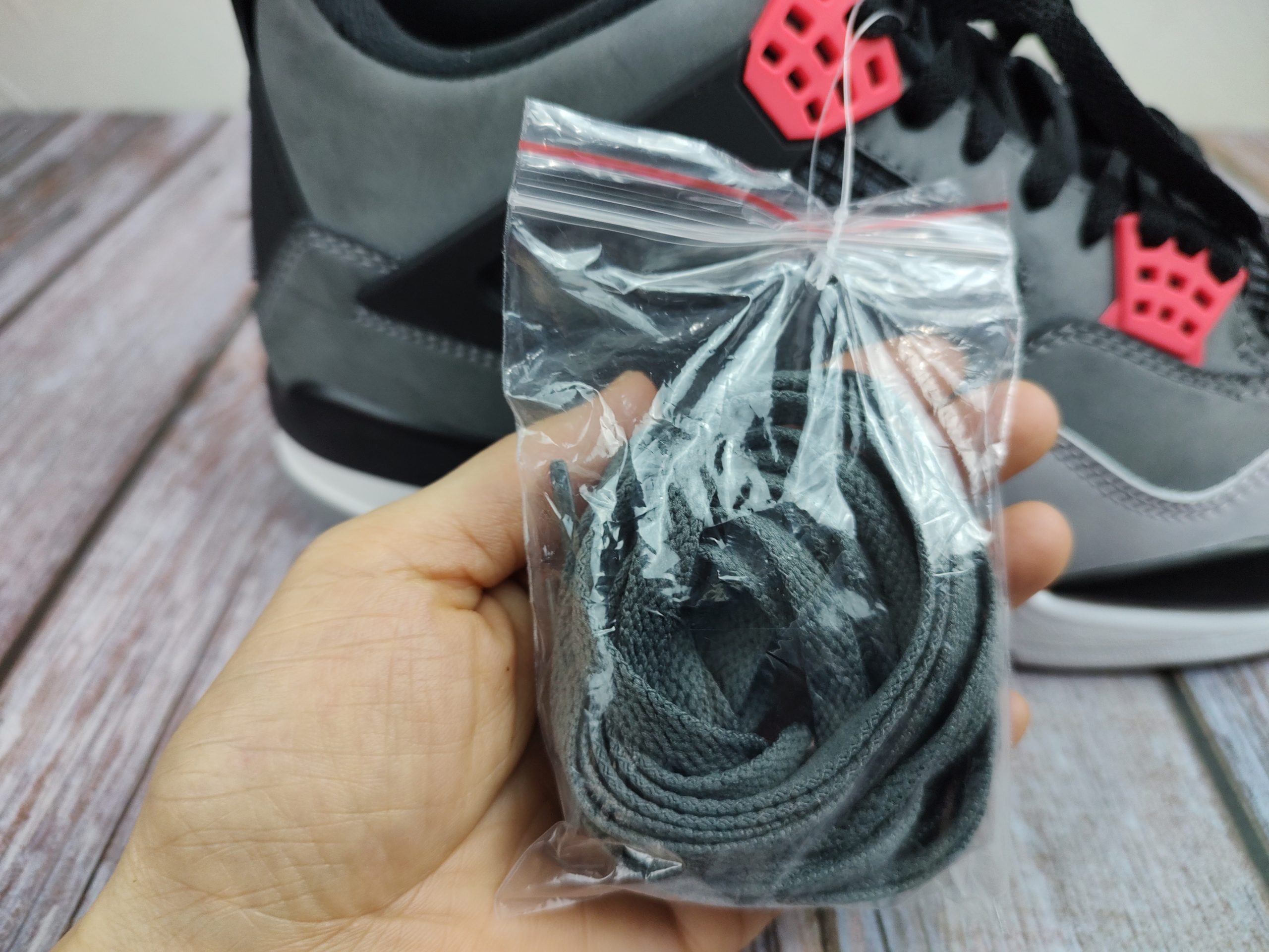 Jordan 4 Retro Infrared