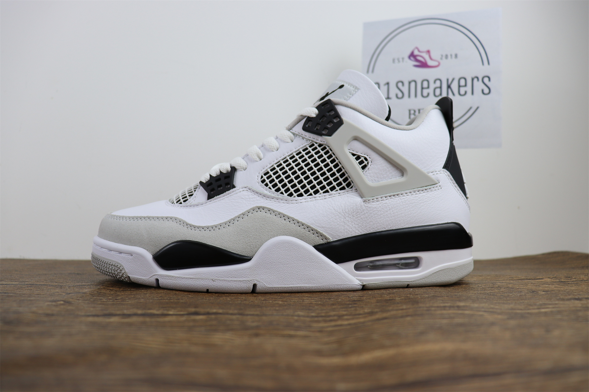 Best Quality Jordan 4 Retro Military Black