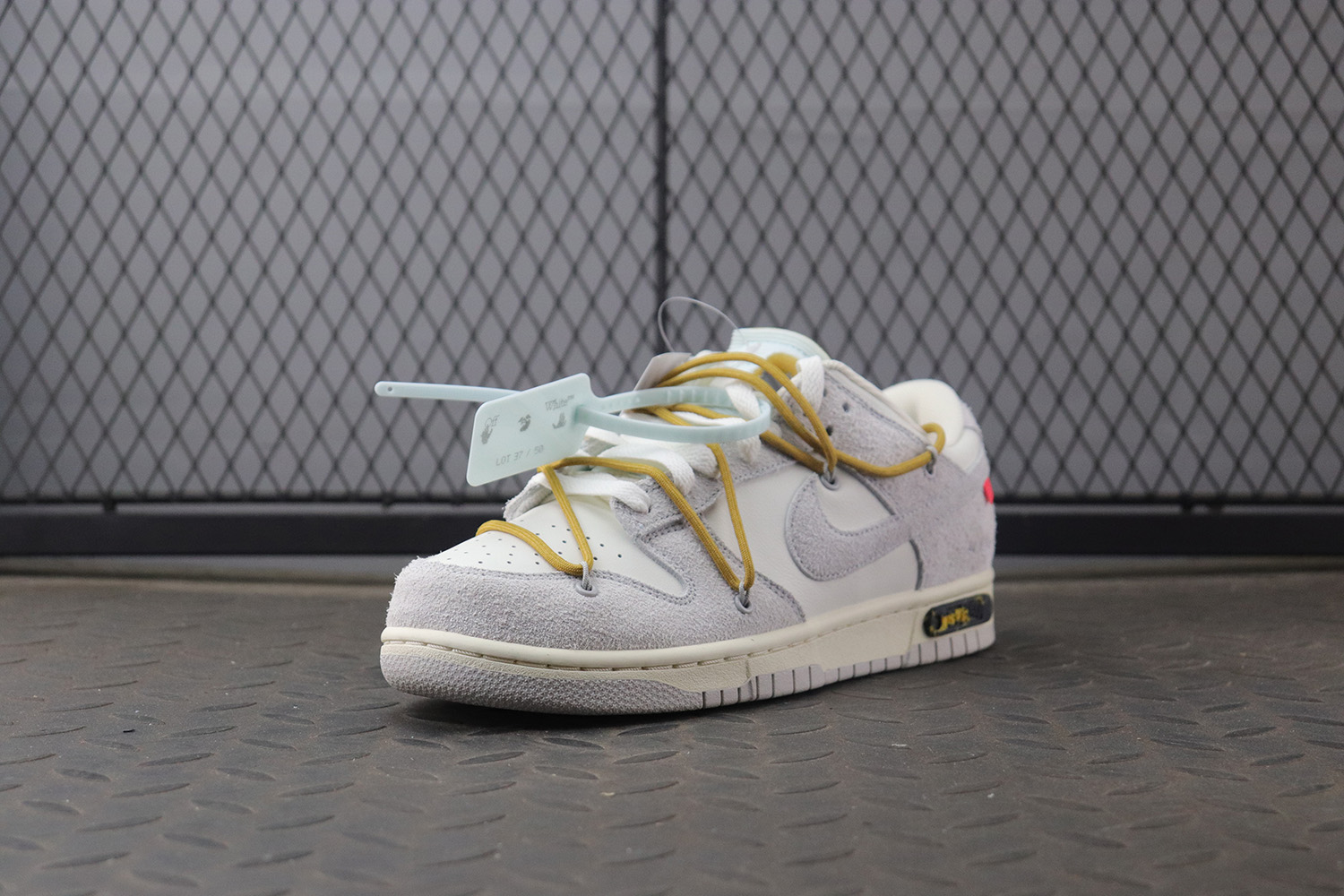 M Batch Nike Dunk Low Off-White Lot 37