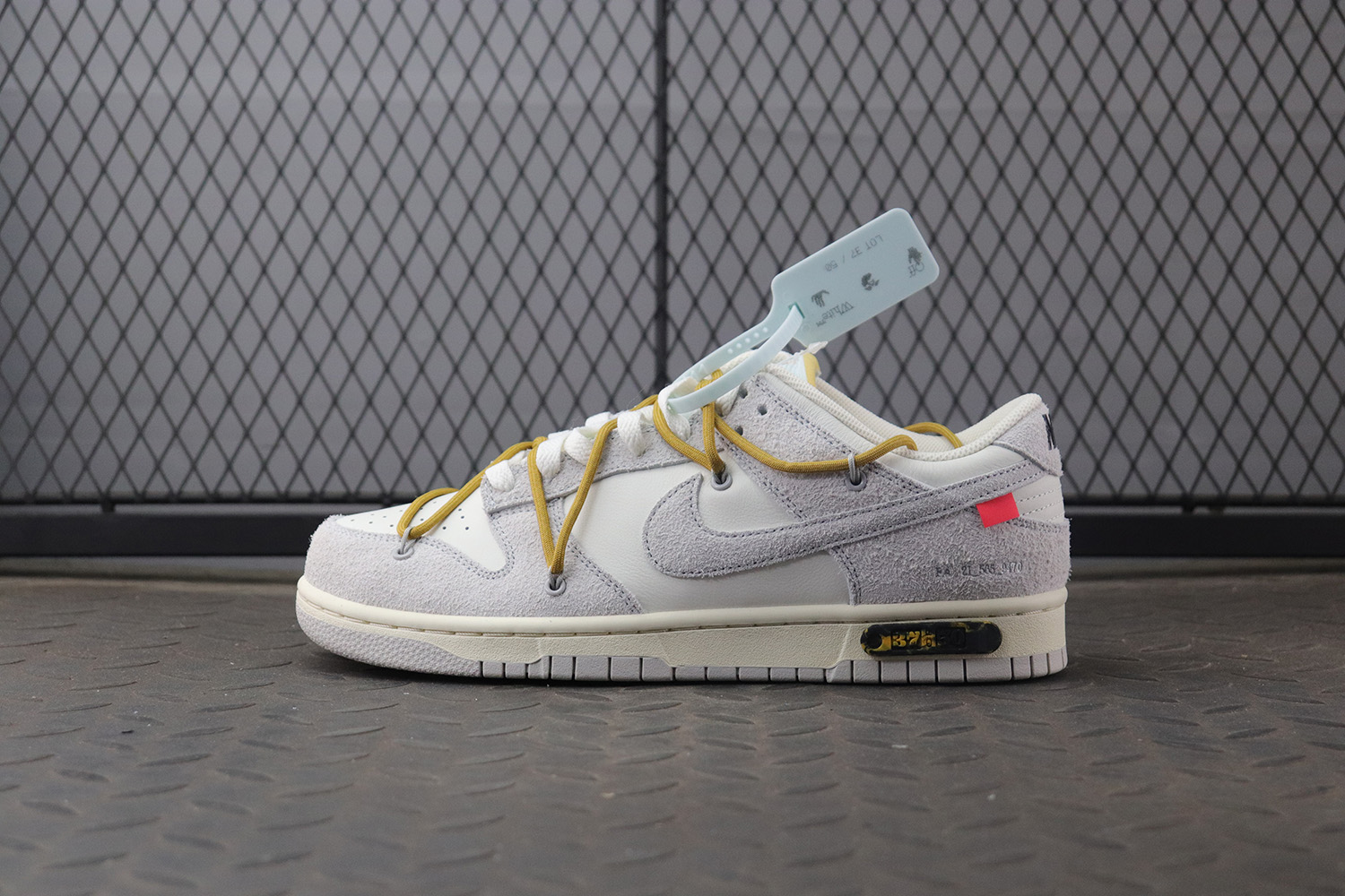 M Batch Nike Dunk Low Off-White Lot 37