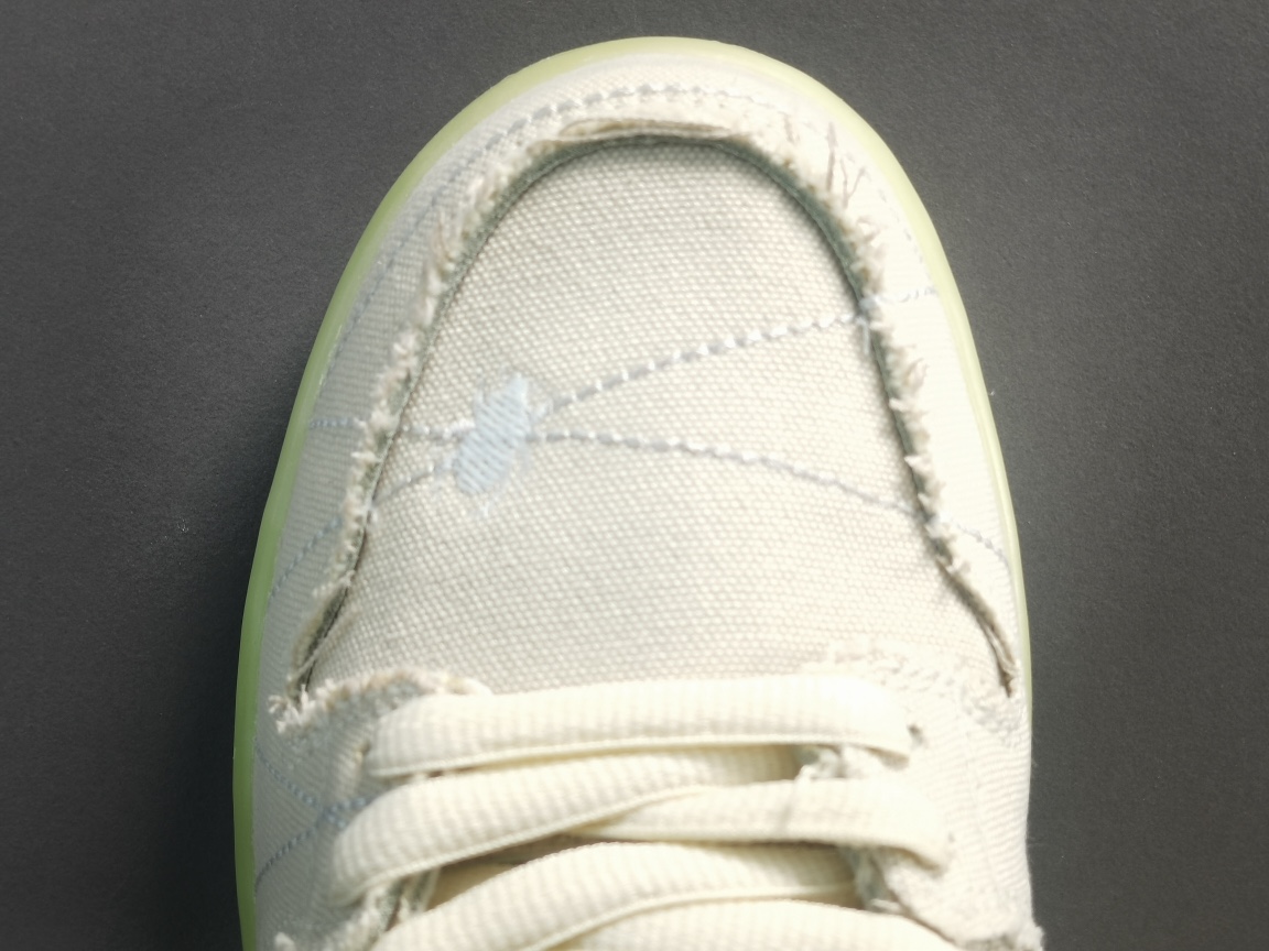 Nike SB Dunk Low Mummy