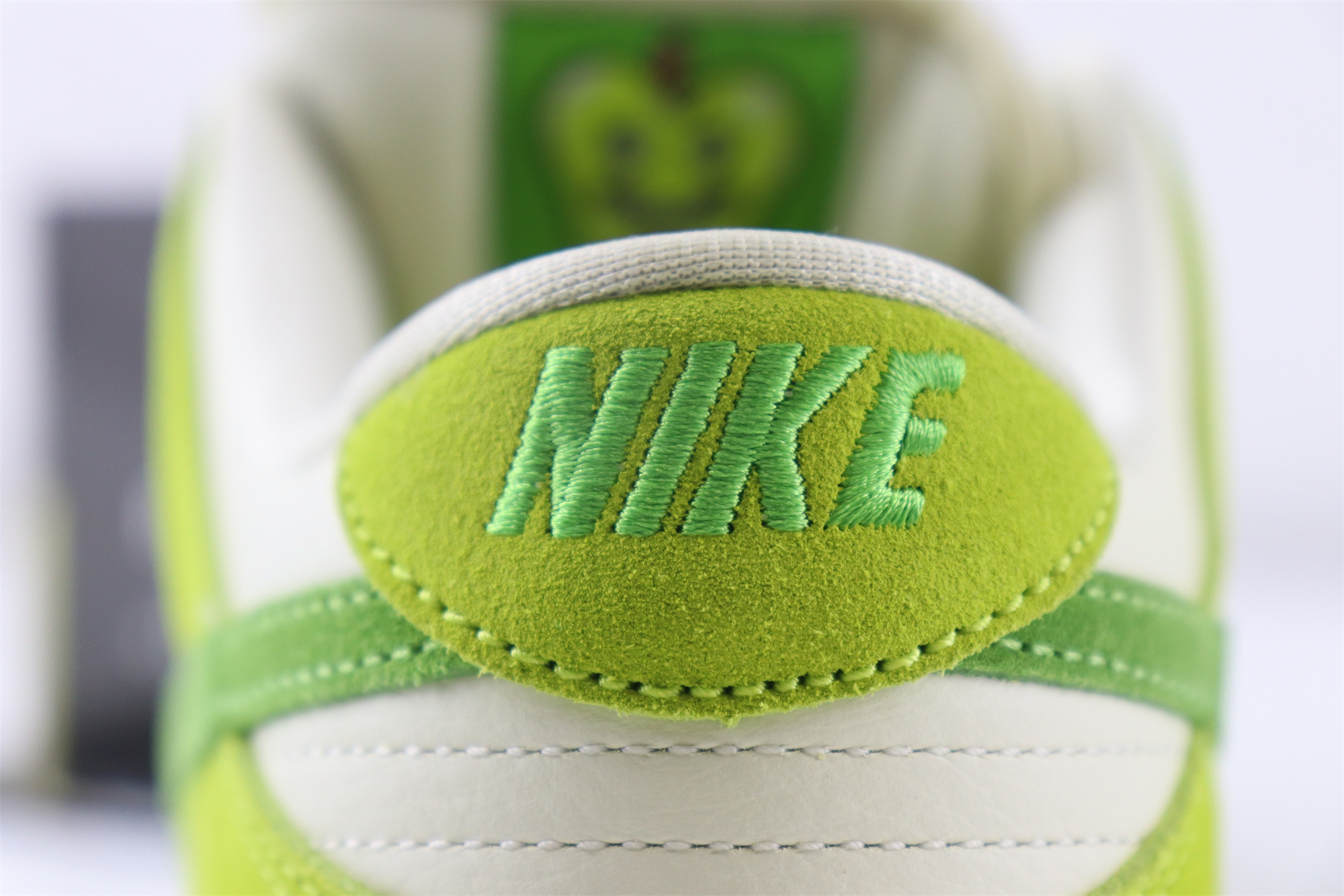 Best Batch Nike SB Dunk Low Green Apple