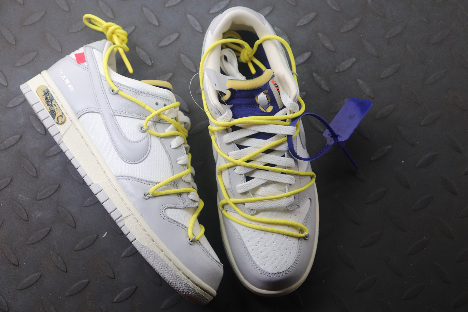 M Batch Nike Dunk Low Off-White Lot 27