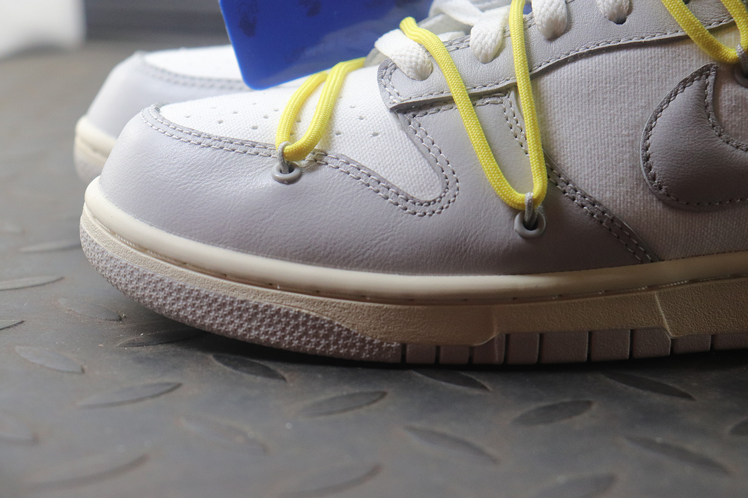 M Batch Nike Dunk Low Off-White Lot 27