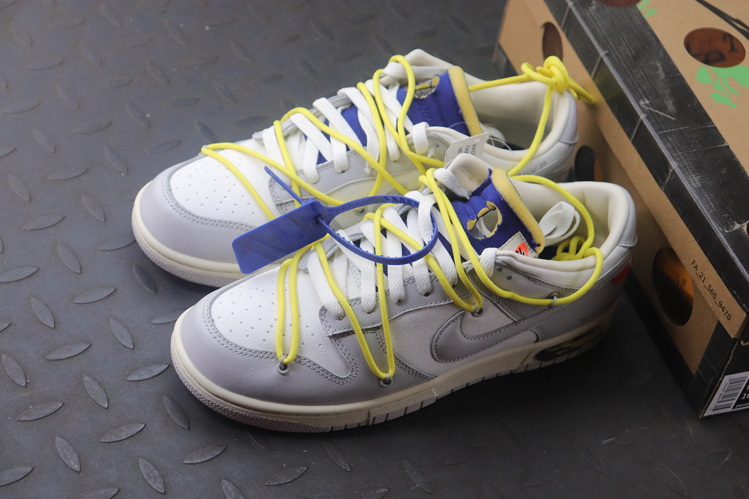 M Batch Nike Dunk Low Off-White Lot 27