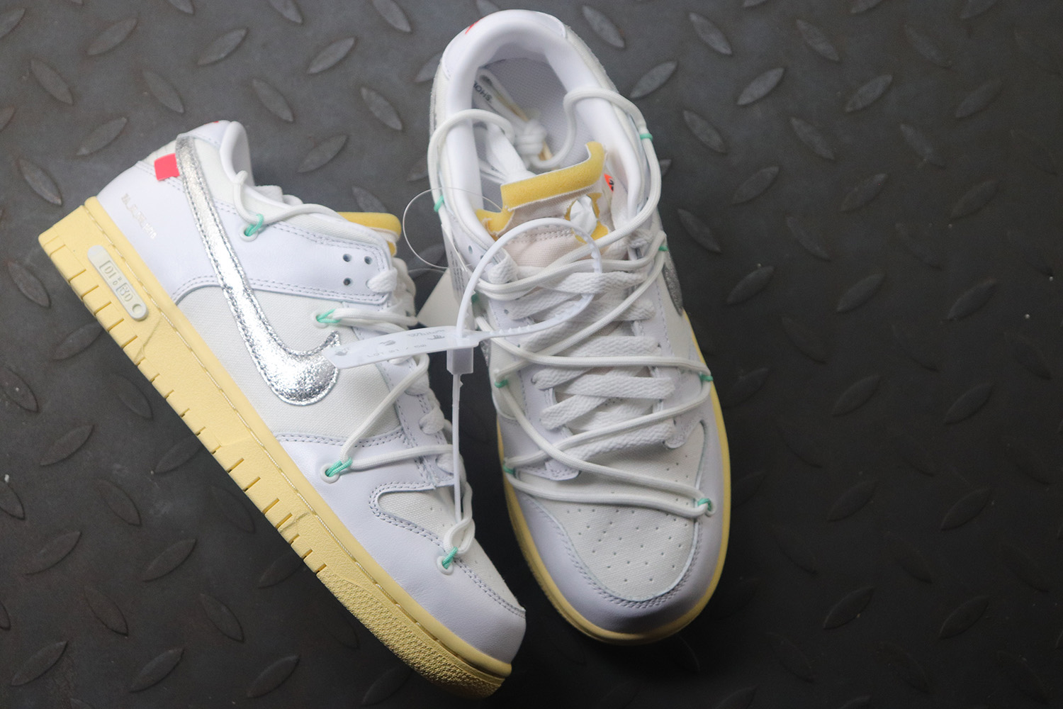 M Batch Nike Dunk Low Off-White Lot 1