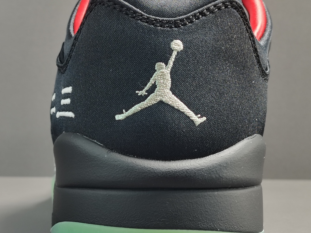 Air Jordan 5 Low CLOT