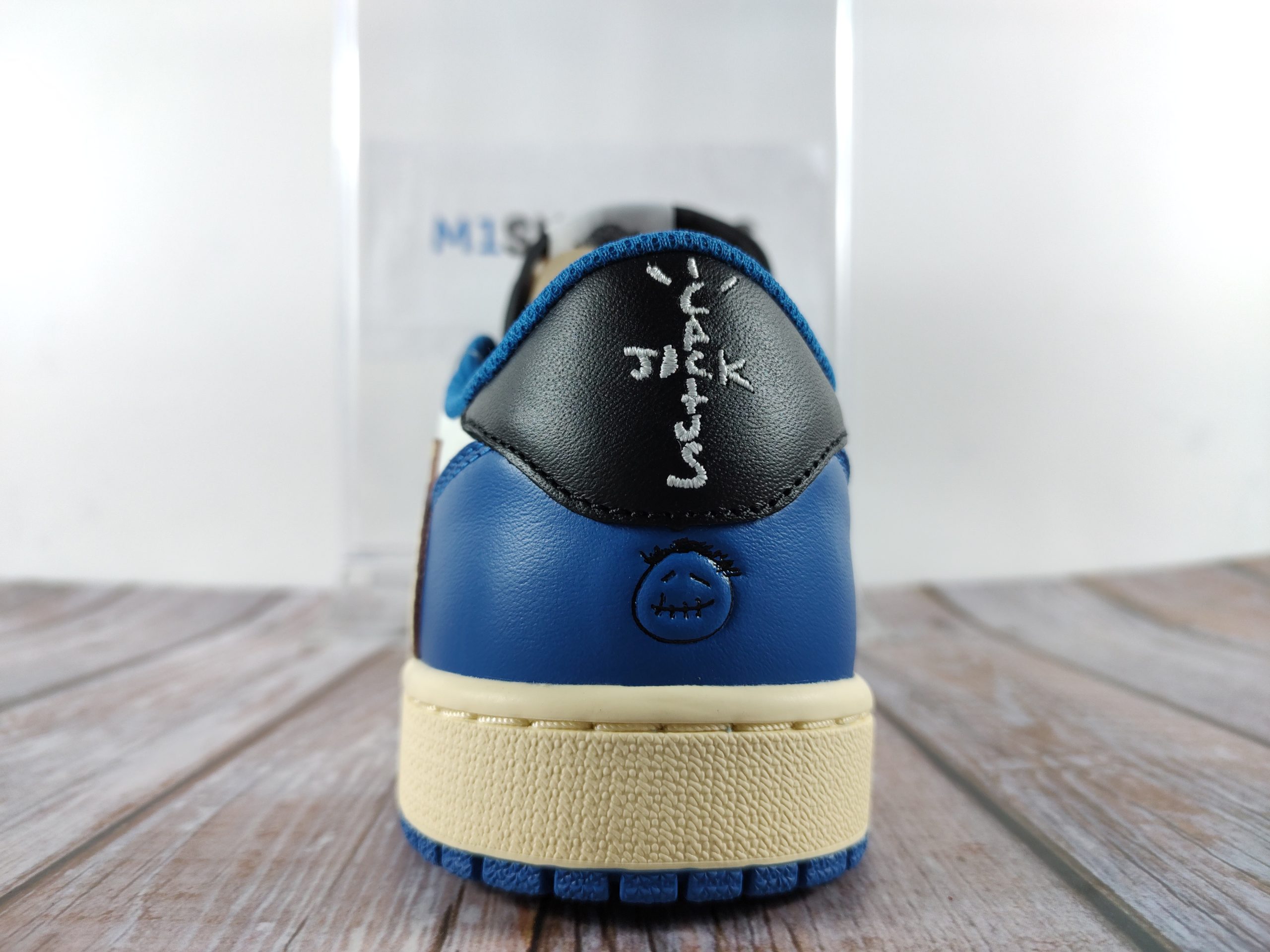 Best Quality Jordan 1 Low Fragment x Travis Scott