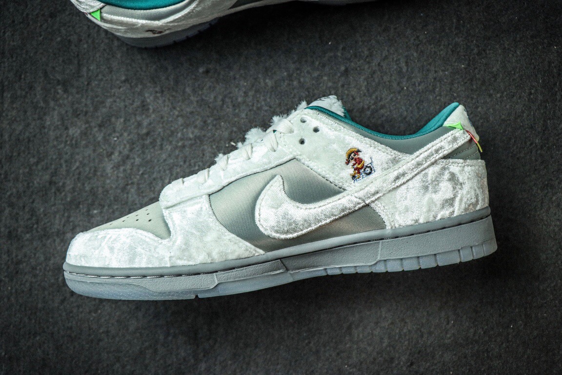 Nike Dunk Low Ice
